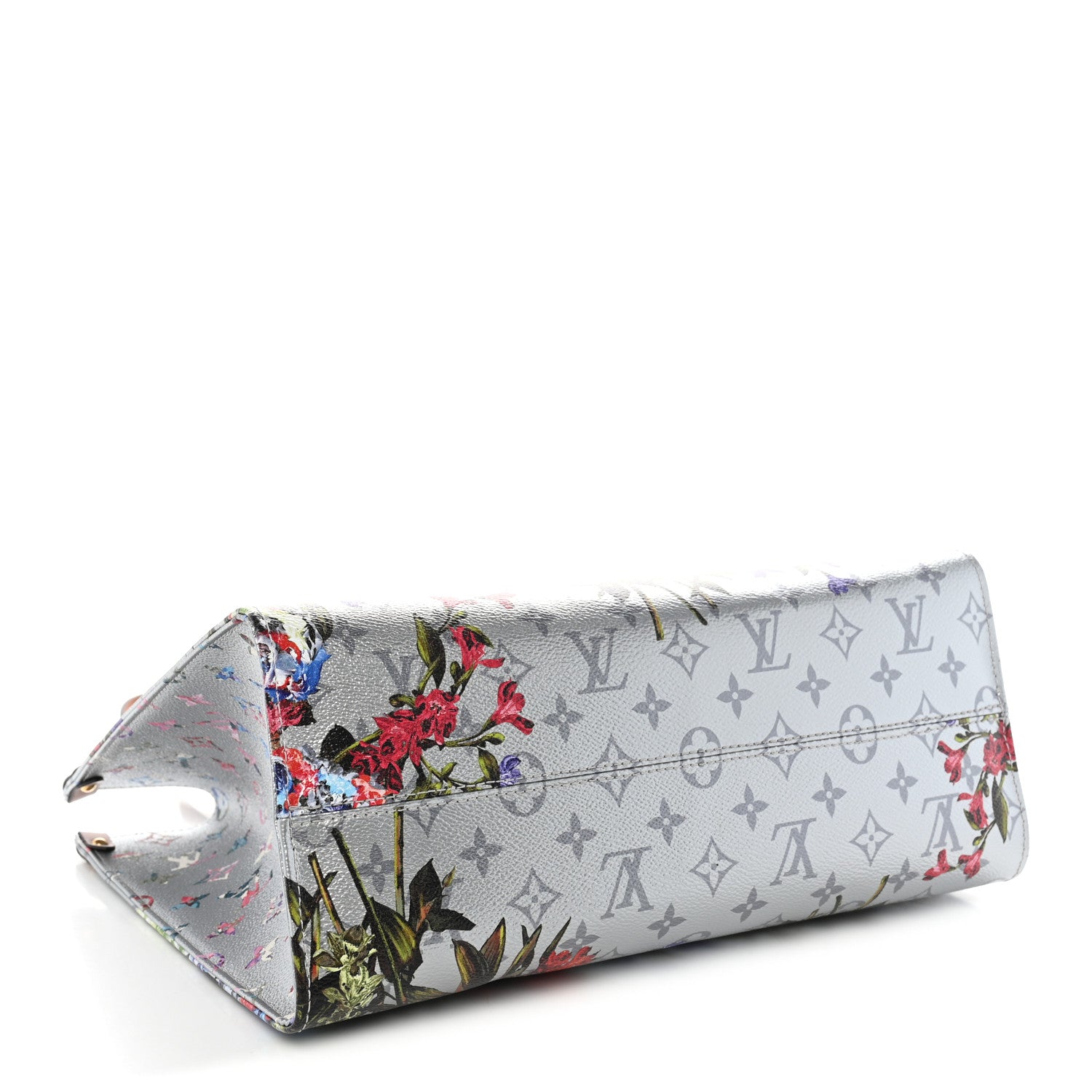 Metallic Monogram LV Garden OnTheGo MM Silver — view 4