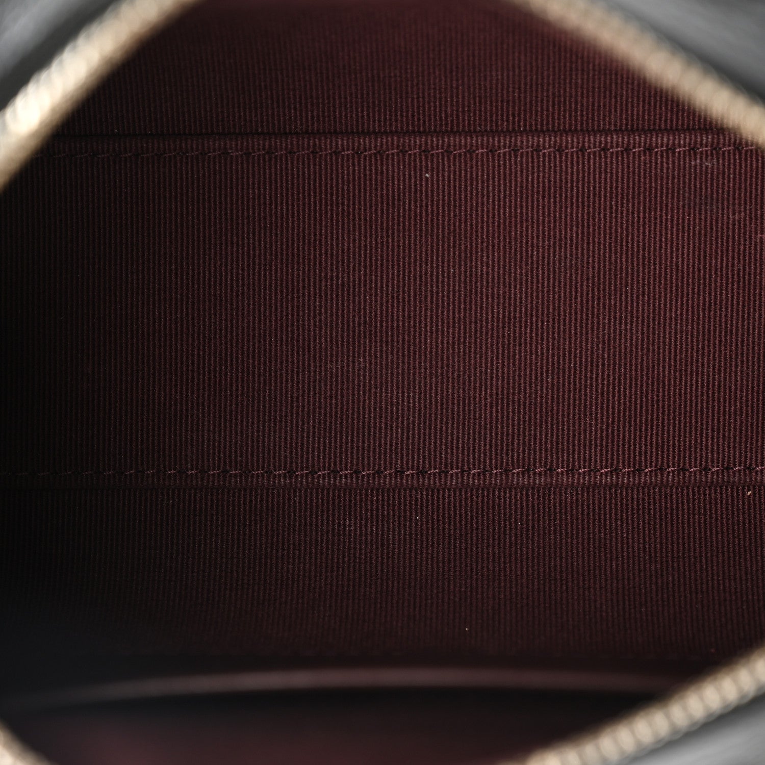 Caviar Quilted Barrel Clutch With Chain Black — view 5