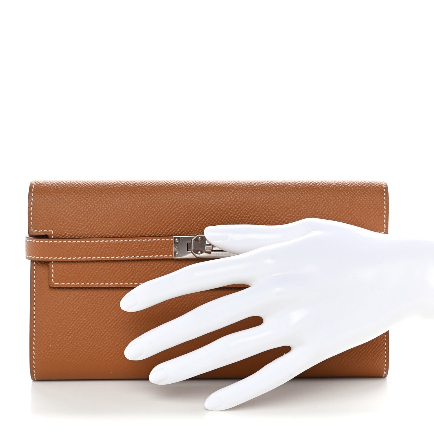 Epsom Kelly Longue Wallet Gold — view 2