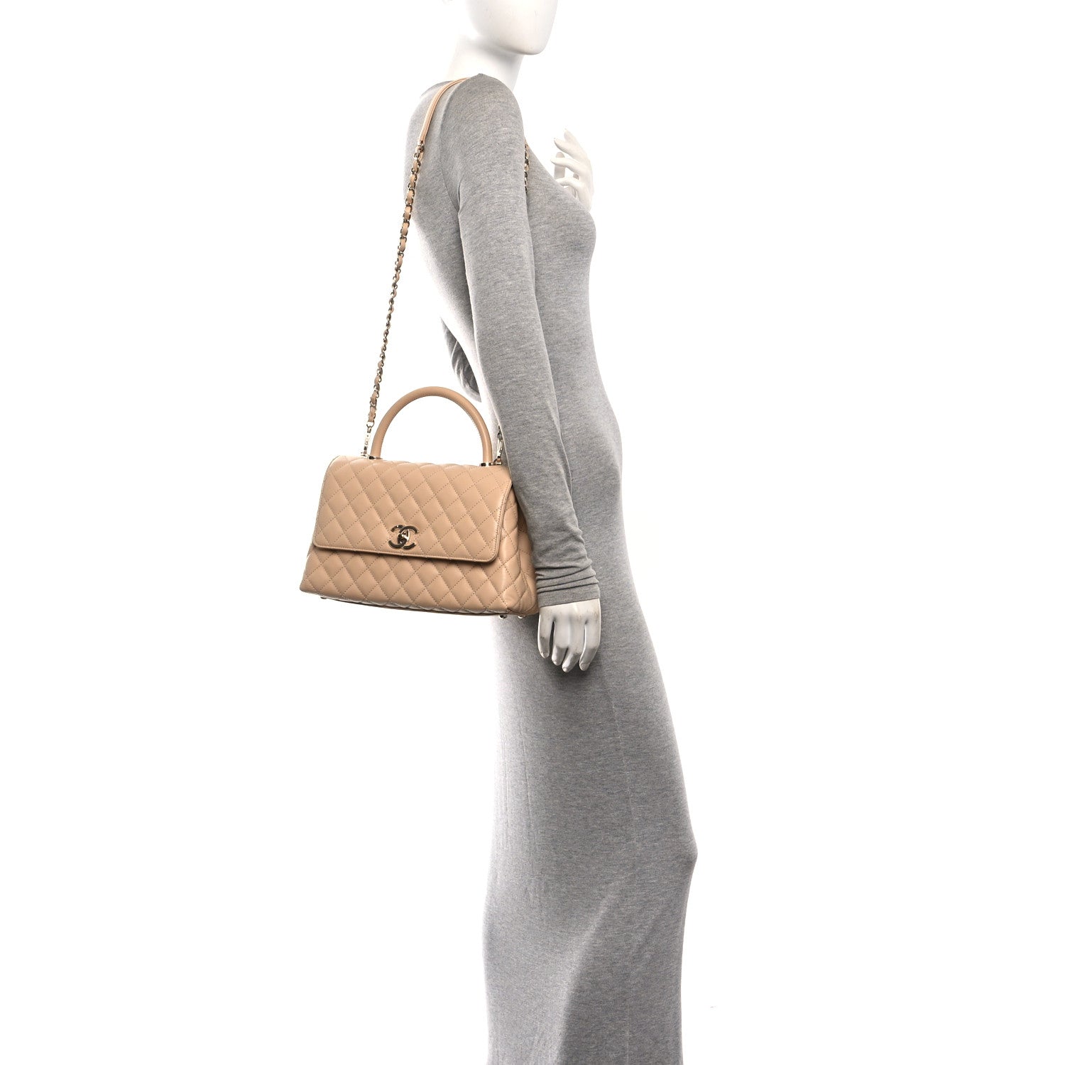 Caviar Quilted Small Coco Handle Flap Beige — view 2