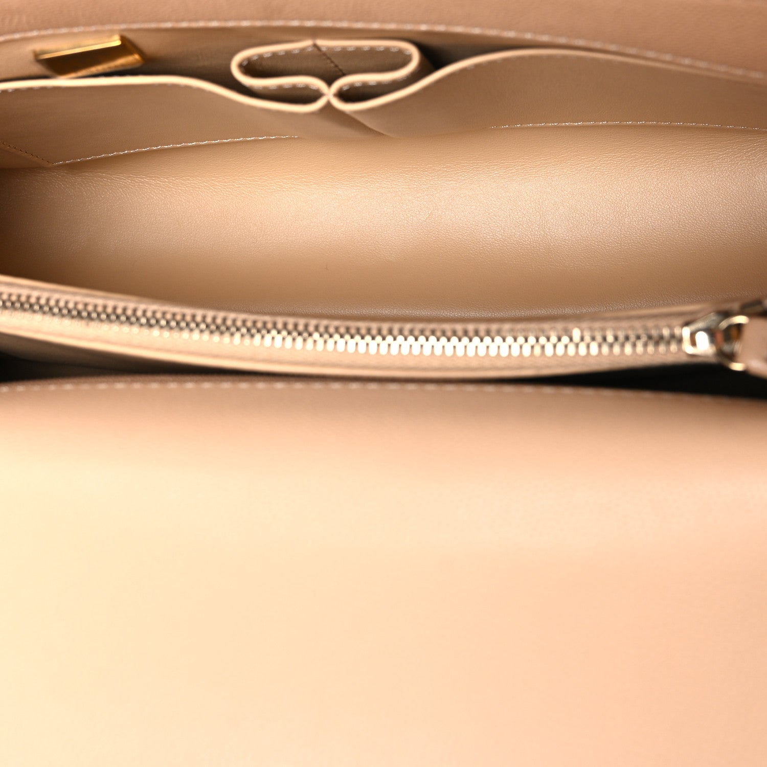 Caviar Quilted Small Coco Handle Flap Beige — view 5