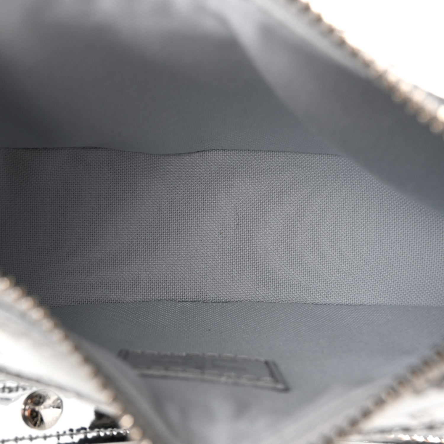 Monogram Miroir Loop PM Silver — view 5