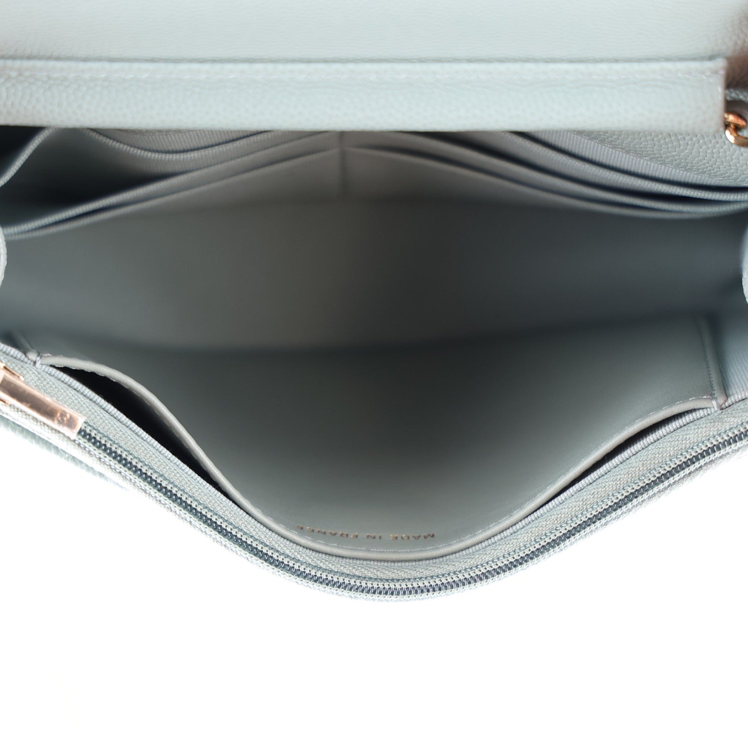 Caviar Quilted Wallet on Chain WOC Grey — view 5