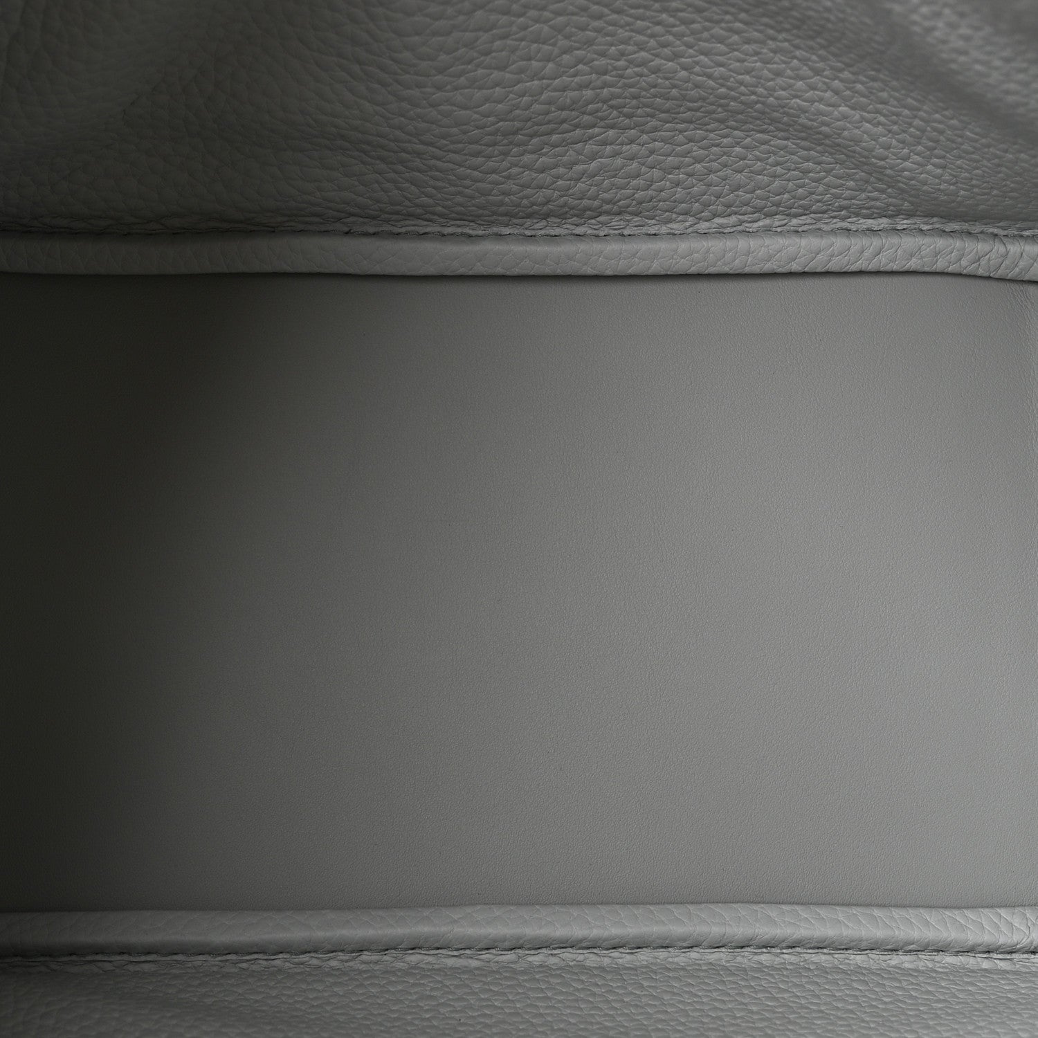 Taurillon Clemence Lindy 26 Bleu Pale — view 5