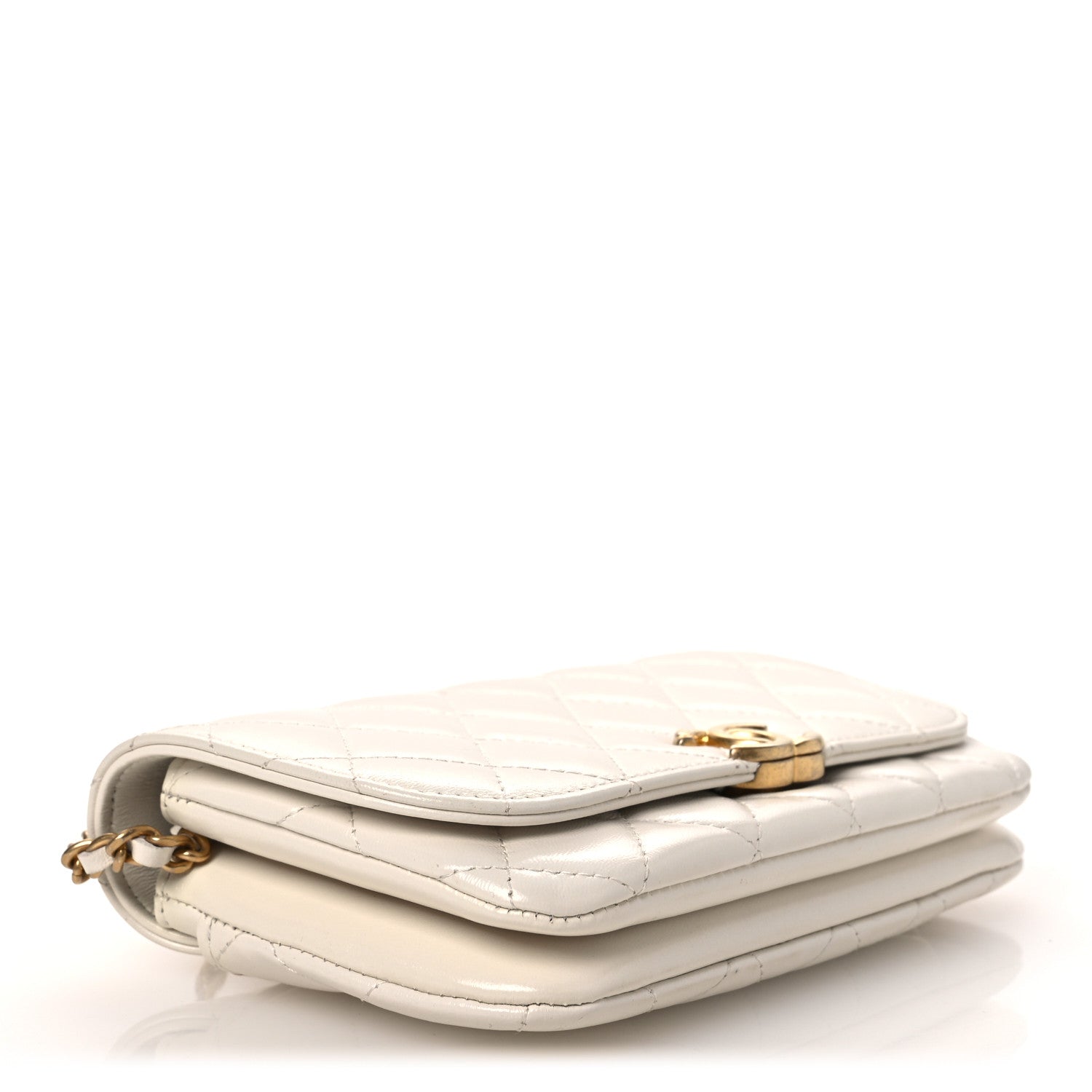 Shiny Lambskin Flap Clutch With Chain White — view 4