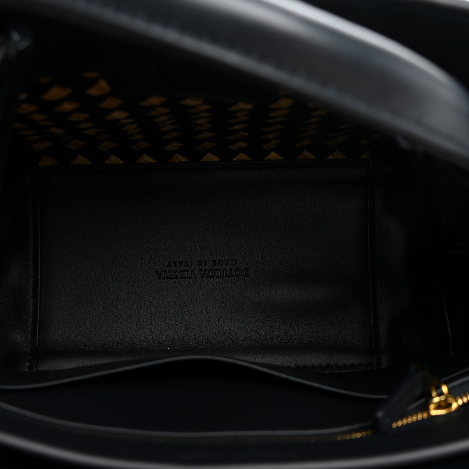 Raffia Lambskin Intrecciato Small Andiamo Shoulder Bag Natural Midnight — view 5
