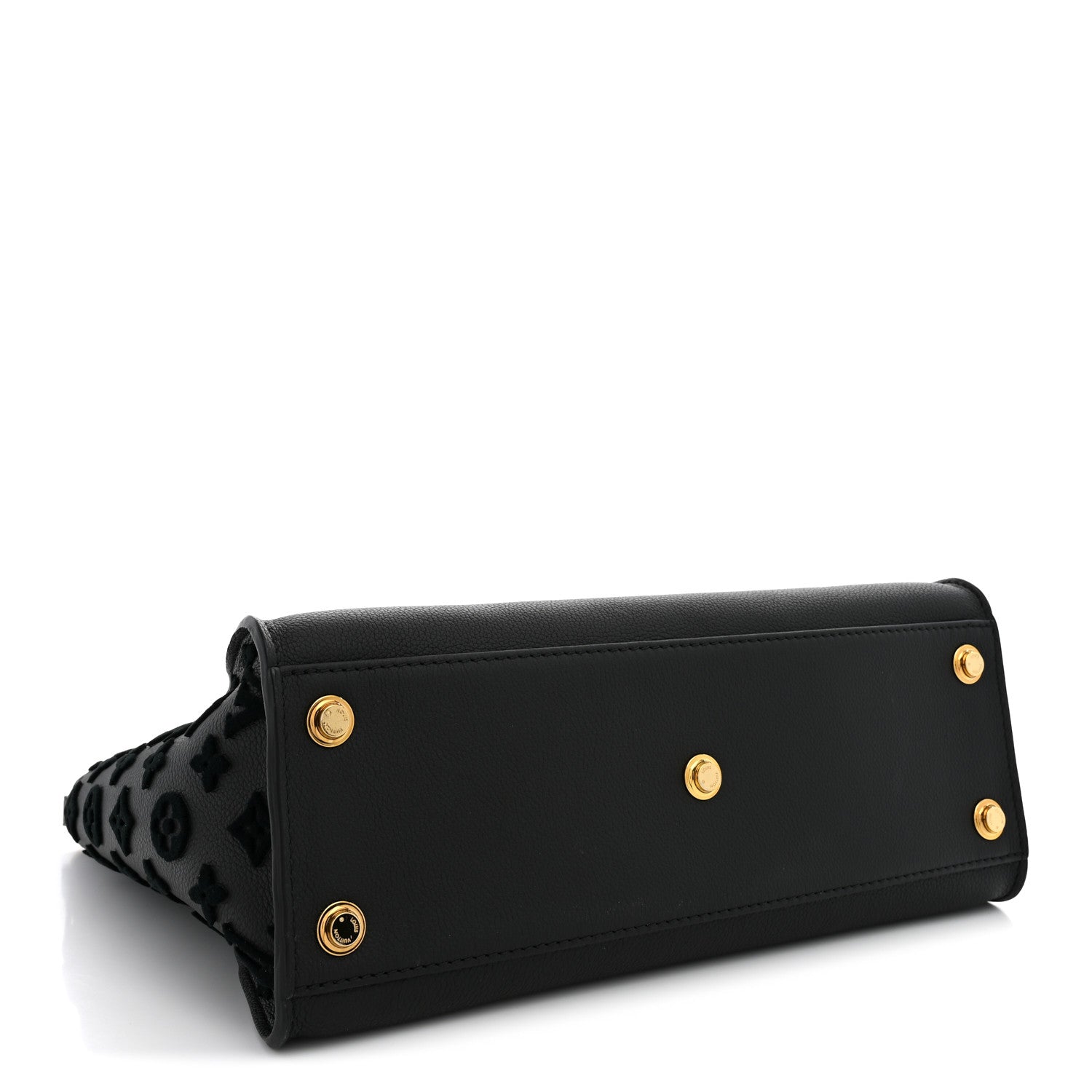 Calfskin Monogram Tufting On My Side Black — view 4