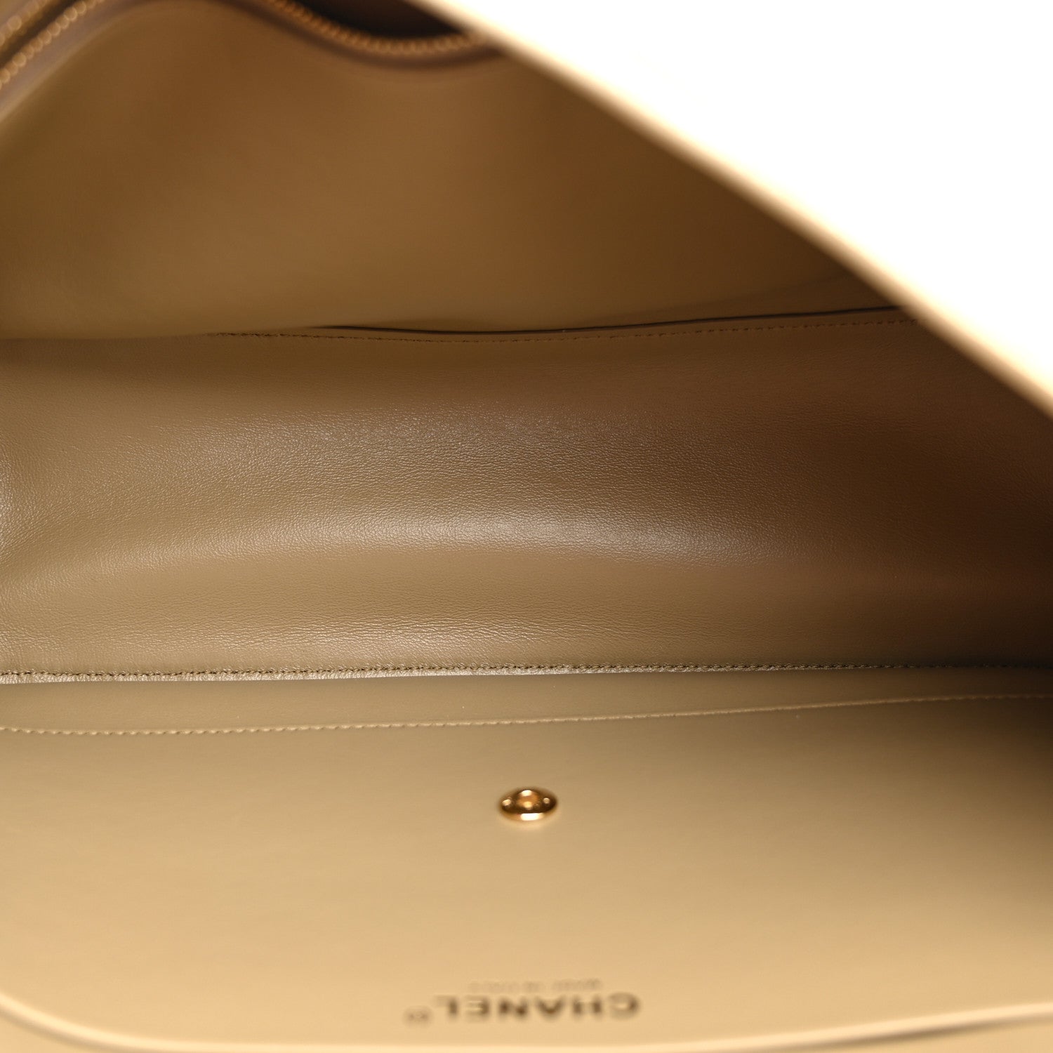 Suede Calfskin Small Souplissimo Maxi Flap Dark Beige — view 5