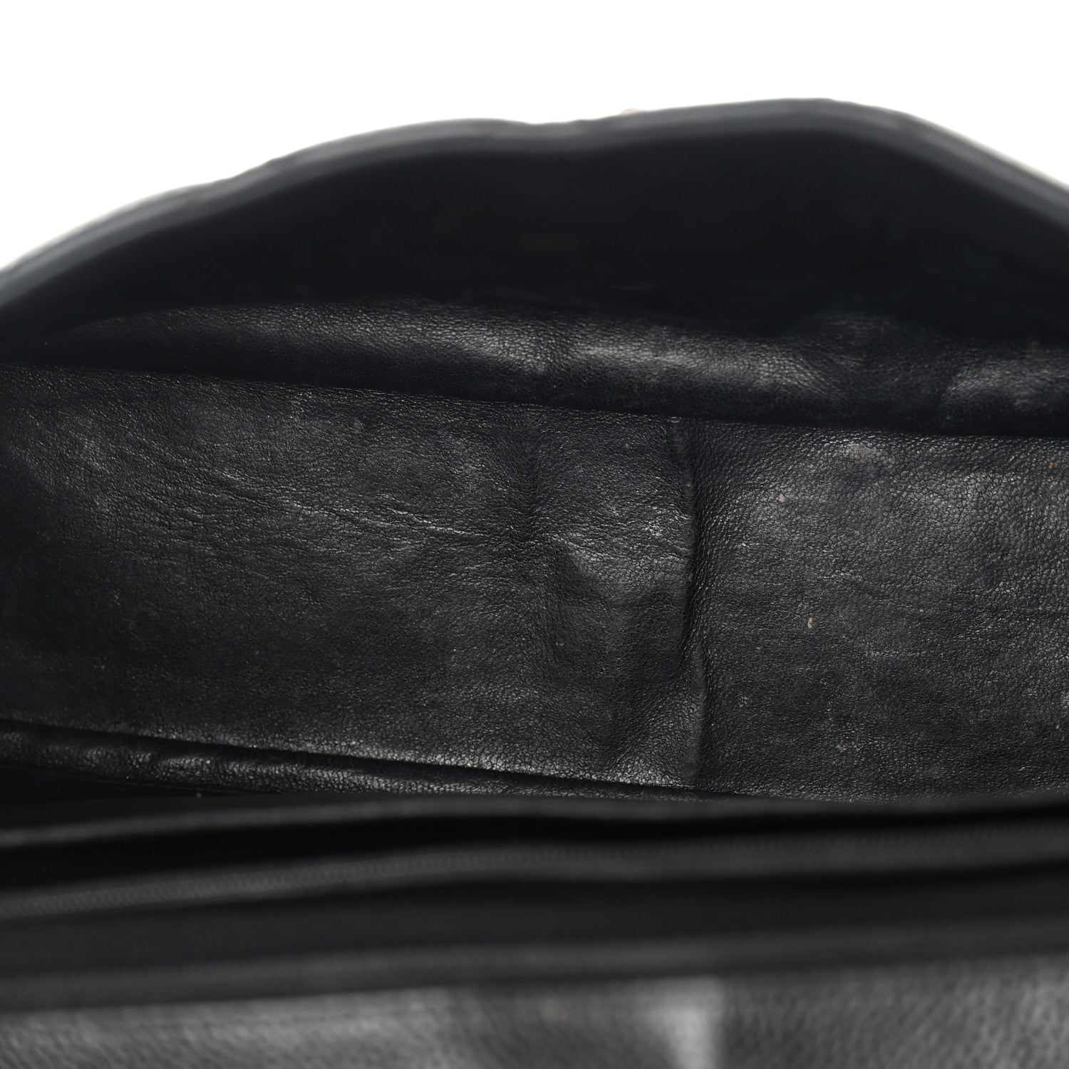 Caviar Quilted Jumbo Single Flap Black — view 5