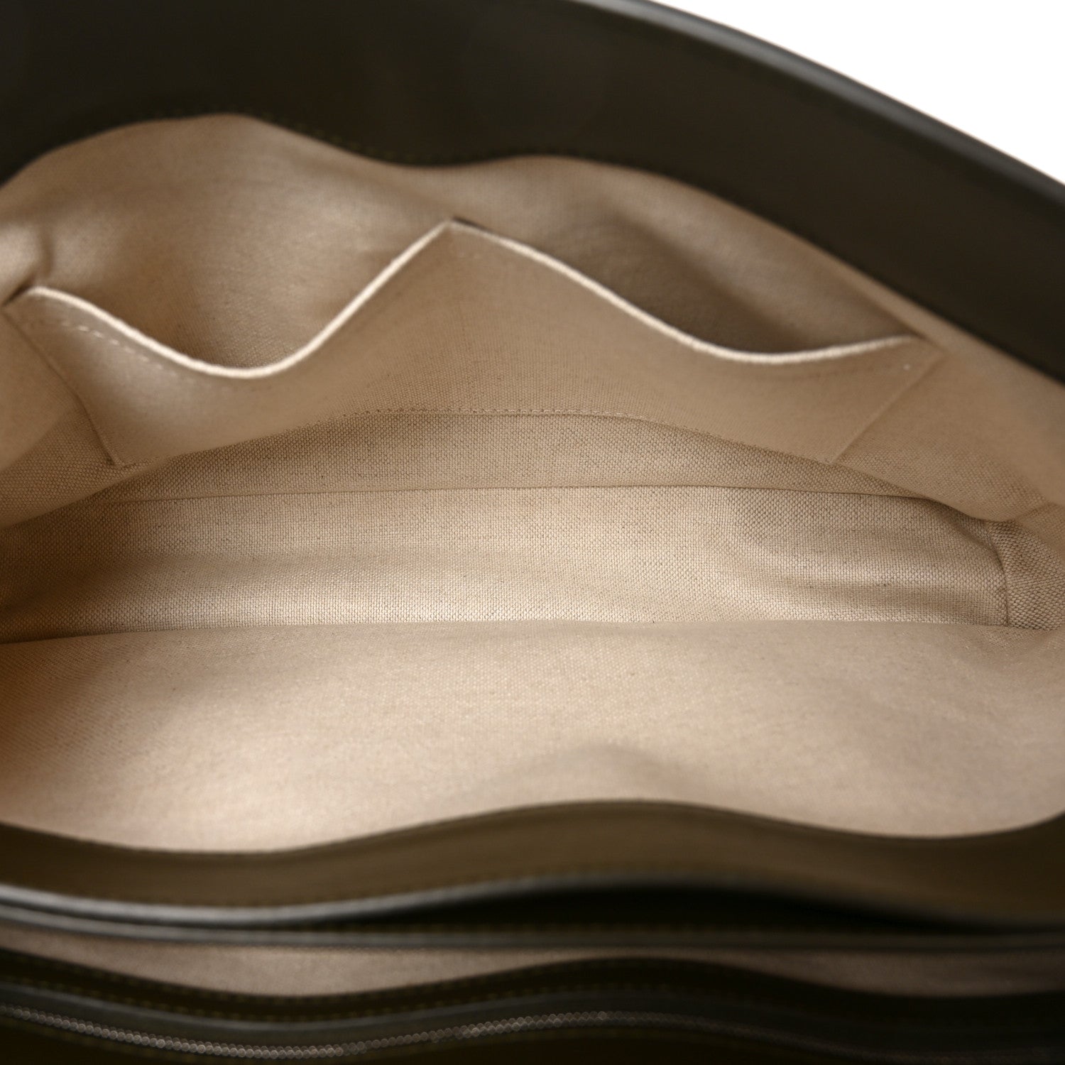 Calfskin Intrecciato Medium Andiamo Messenger Bag Kaki — view 5
