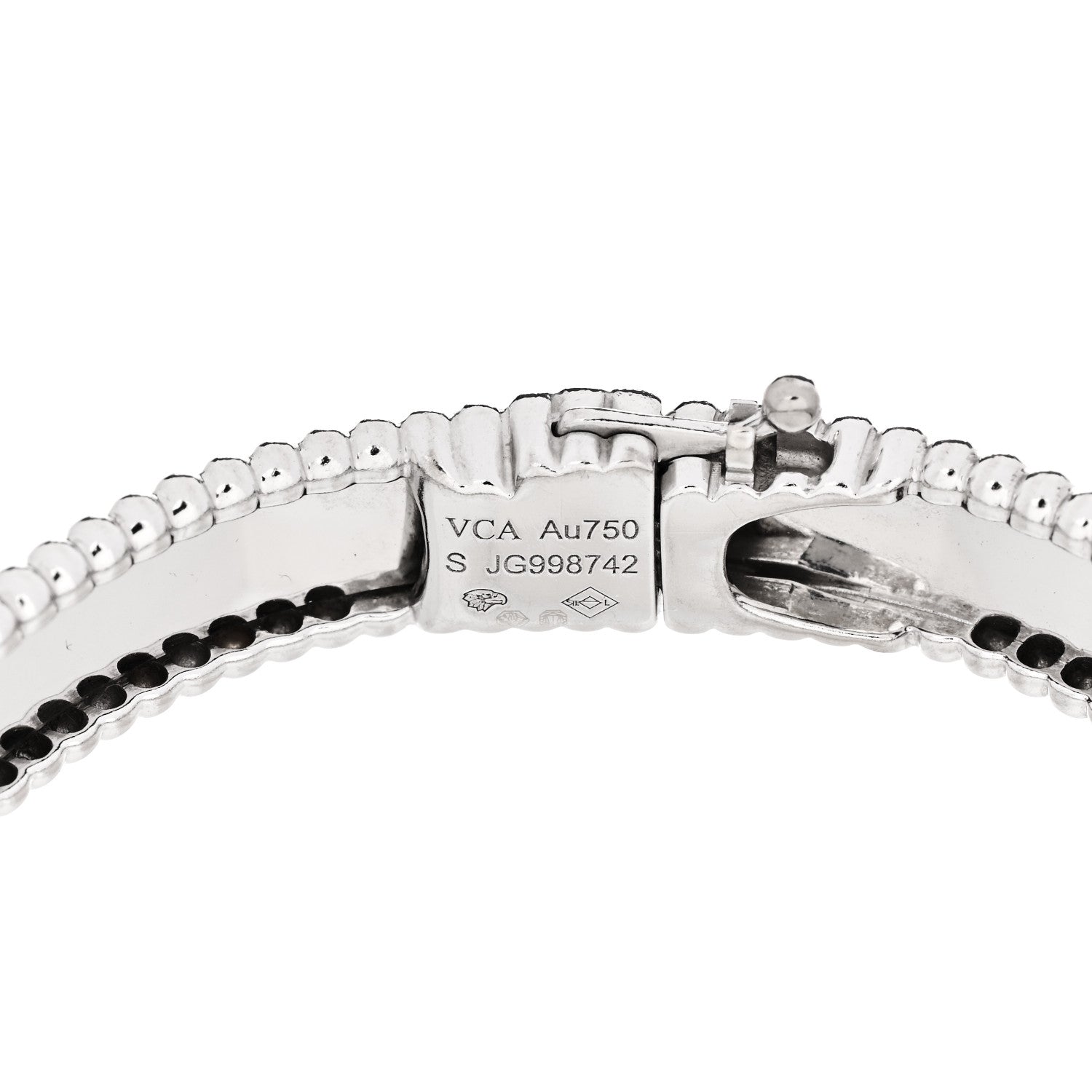18K White Gold Perlee Signature Bangle Bracelet S — view 3