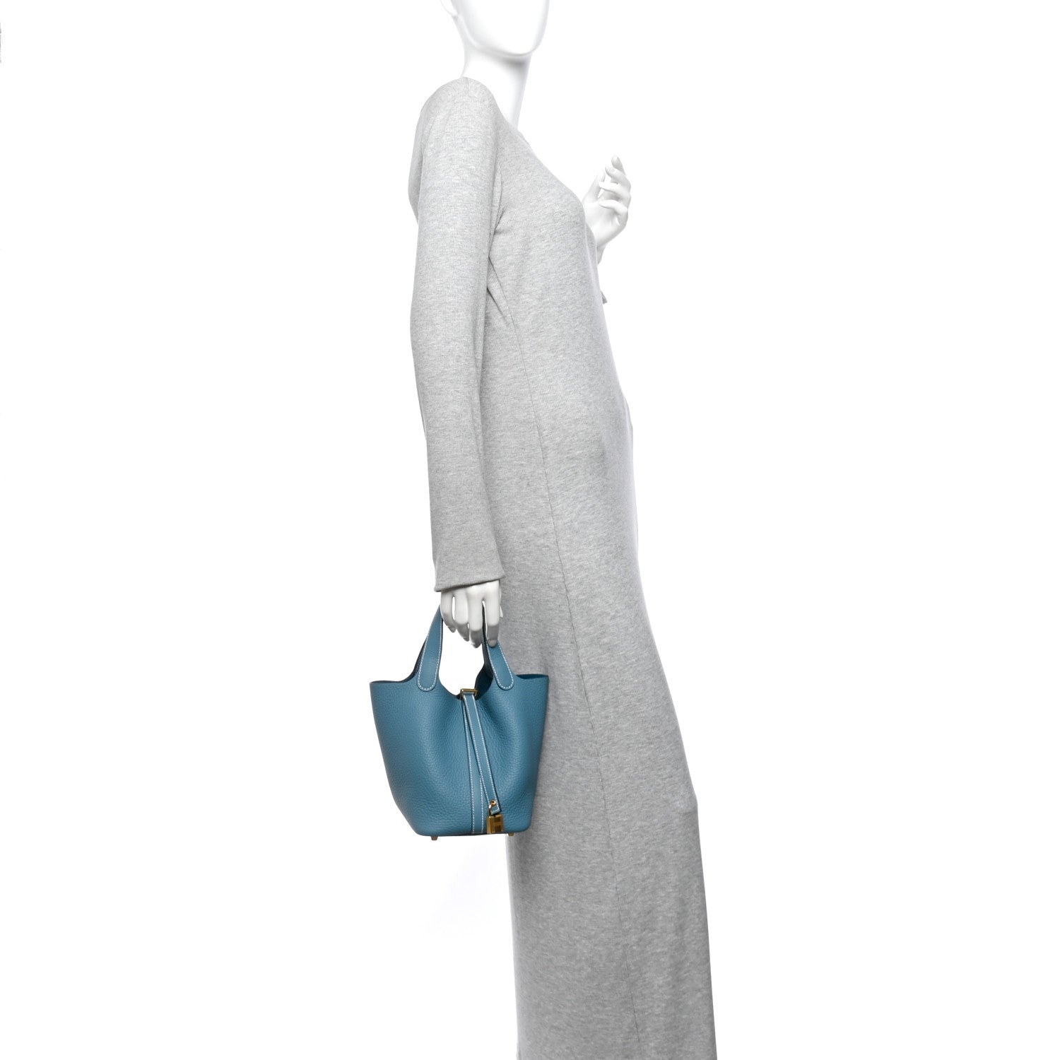 Taurillon Clemence Picotin Lock 18 PM New Blue Jean — view 2