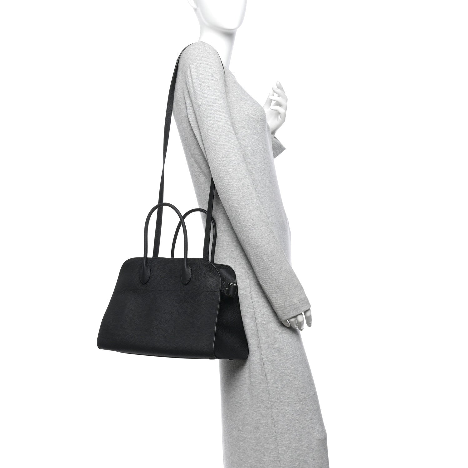 Matte Grained Calfskin Soft Margaux 12 Black — view 2
