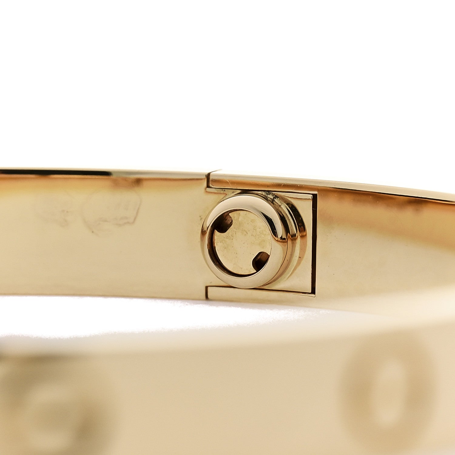 18K Yellow Gold LOVE Bracelet 18 — view 5