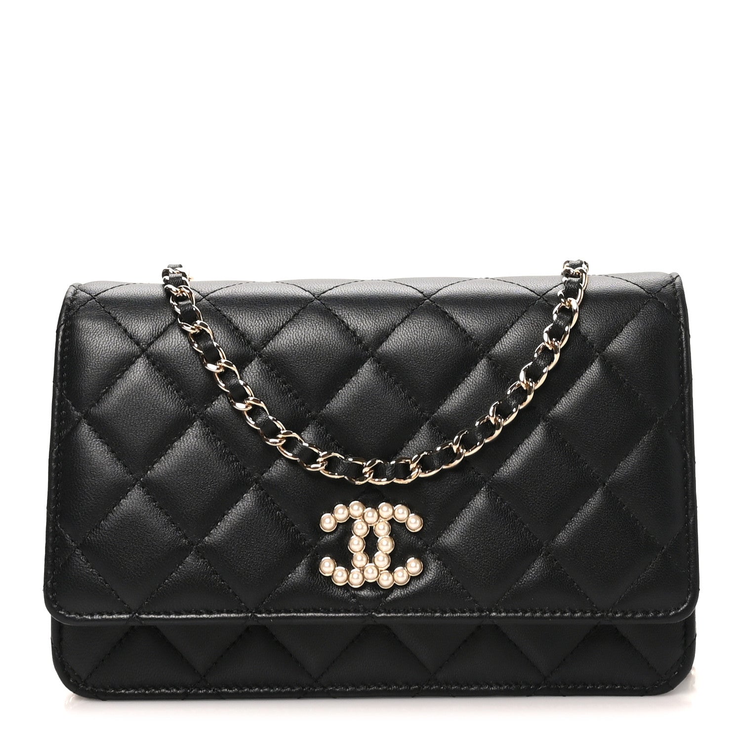 Lambskin Quilted Pearl CC Wallet on Chain WOC Black