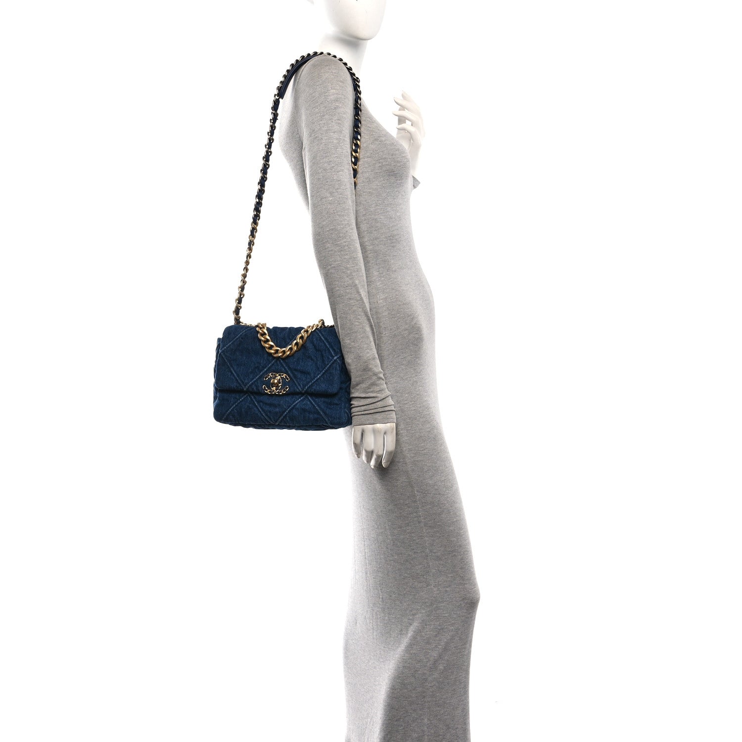 Denim Quilted Medium Chanel 19 Flap Blue — view 2
