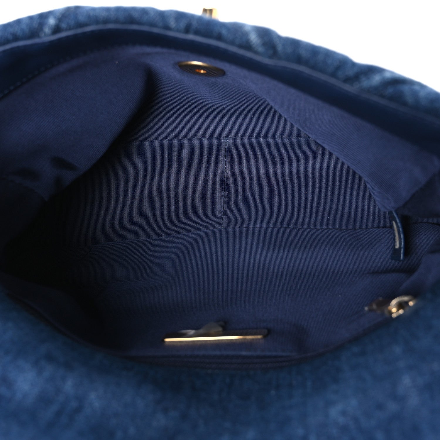 Denim Quilted Medium Chanel 19 Flap Blue — view 5