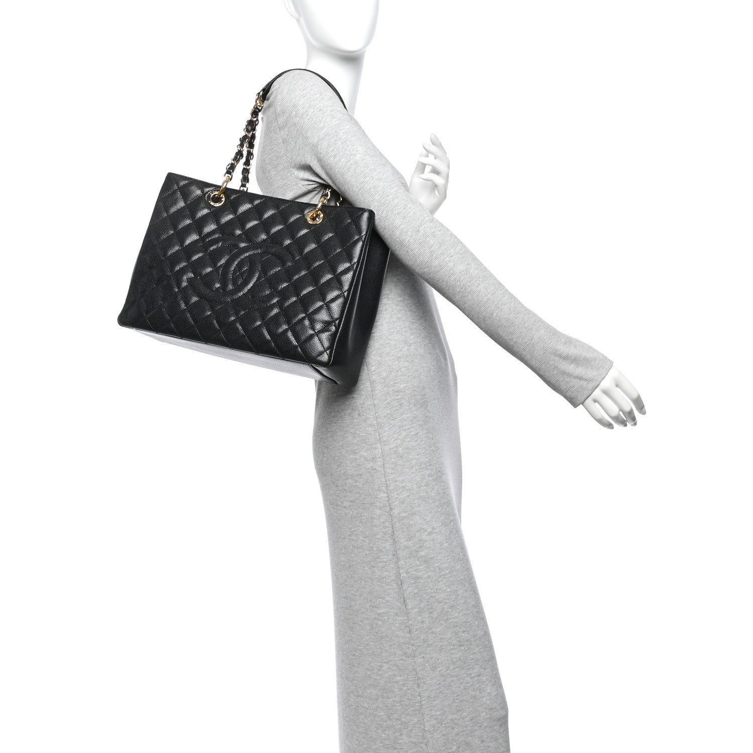 Caviar Quilted Grand Shopping Tote GST Black — view 2