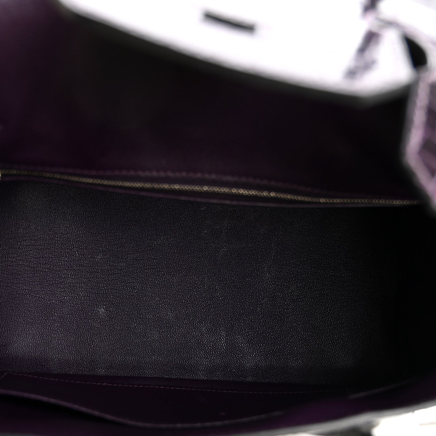 Shiny Niloticus Crocodile Birkin 30 Amethyst — view 5
