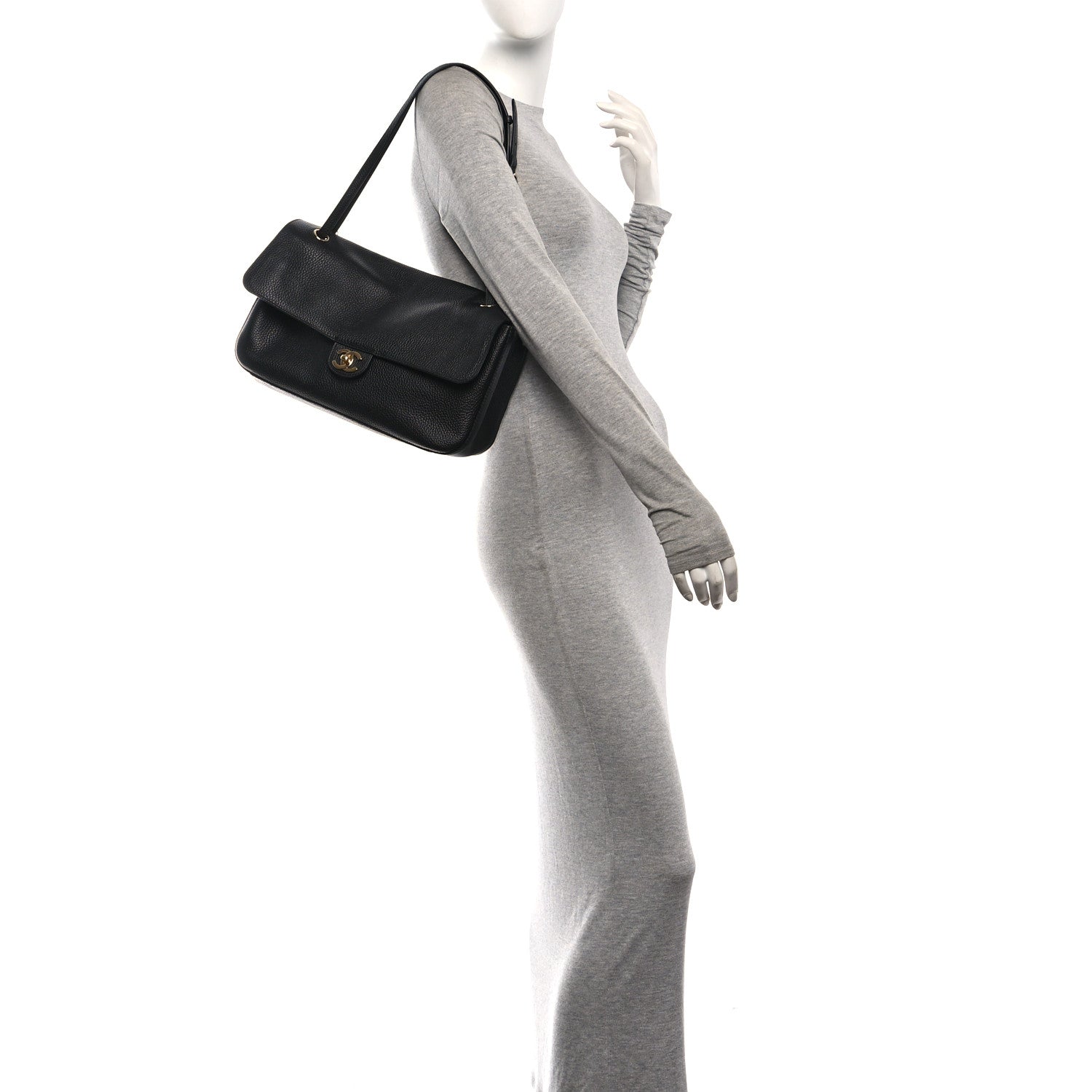 Grained Calfskin Small Souplissimo Maxi Flap Black — view 2