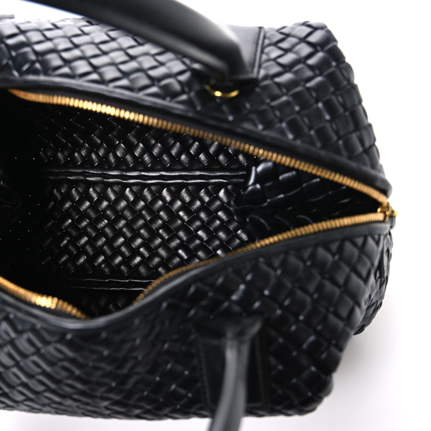 Nappa Intrecciato Medium Bauletto Black — view 5
