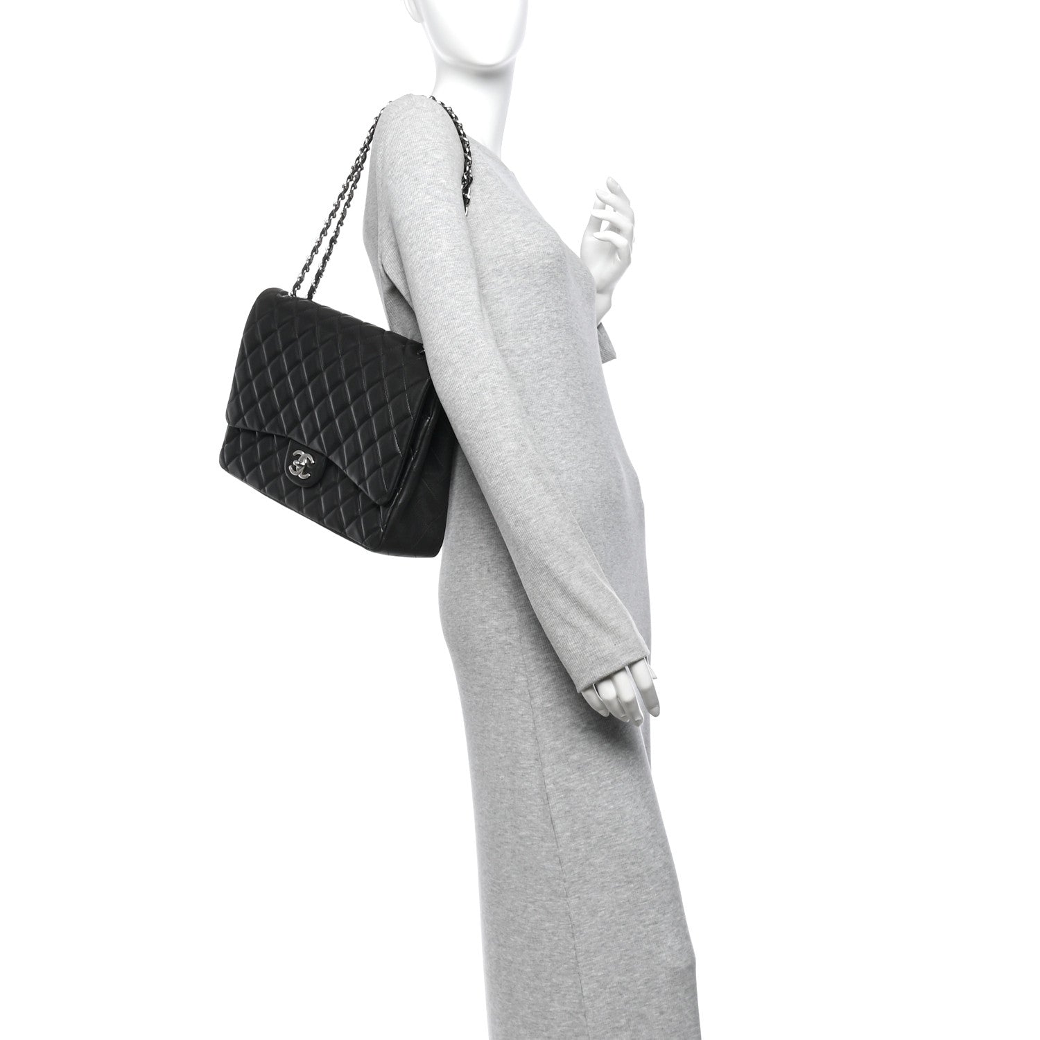 Lambskin Quilted Maxi Double Flap Black — view 2