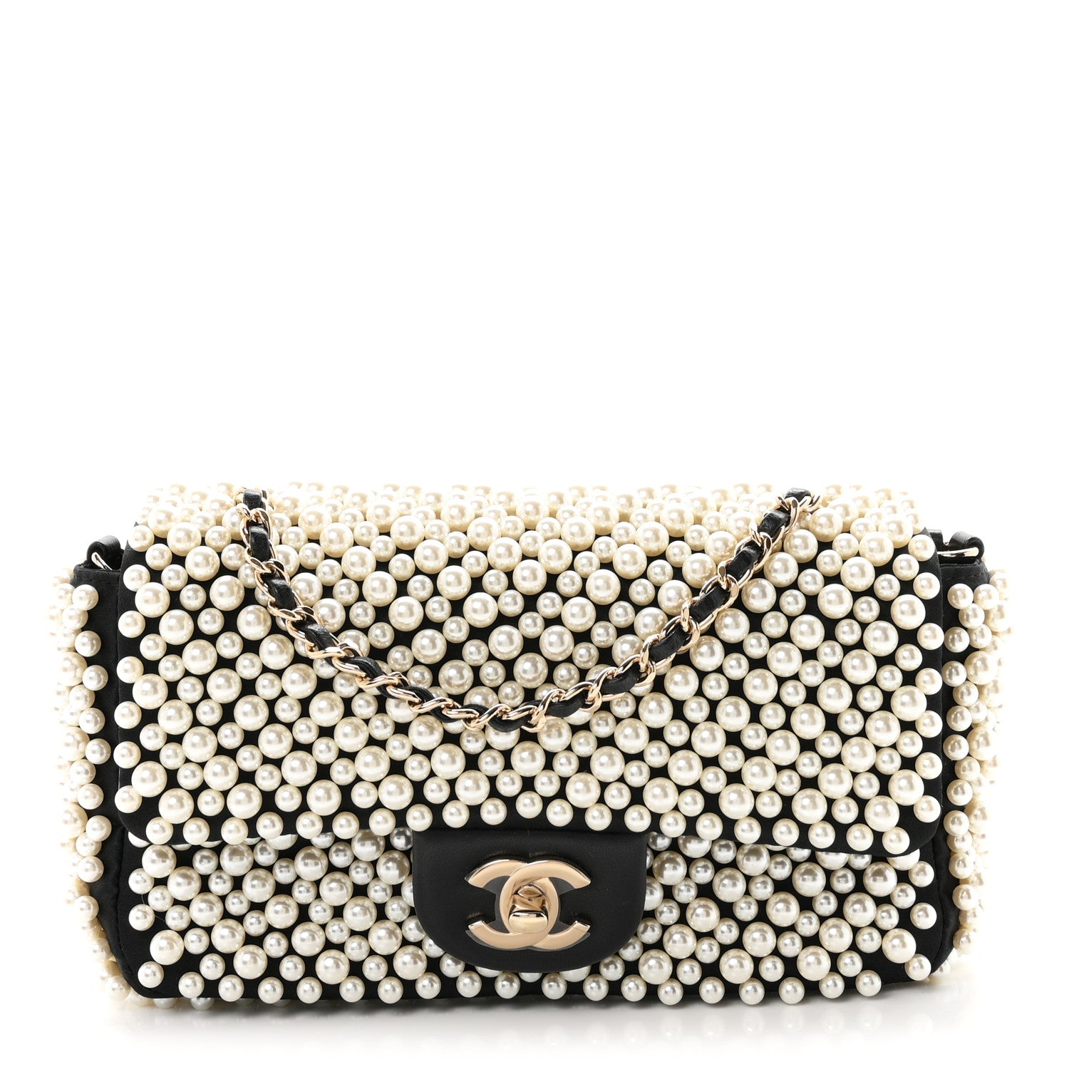 Satin Lambskin Pearl On Flap Black
