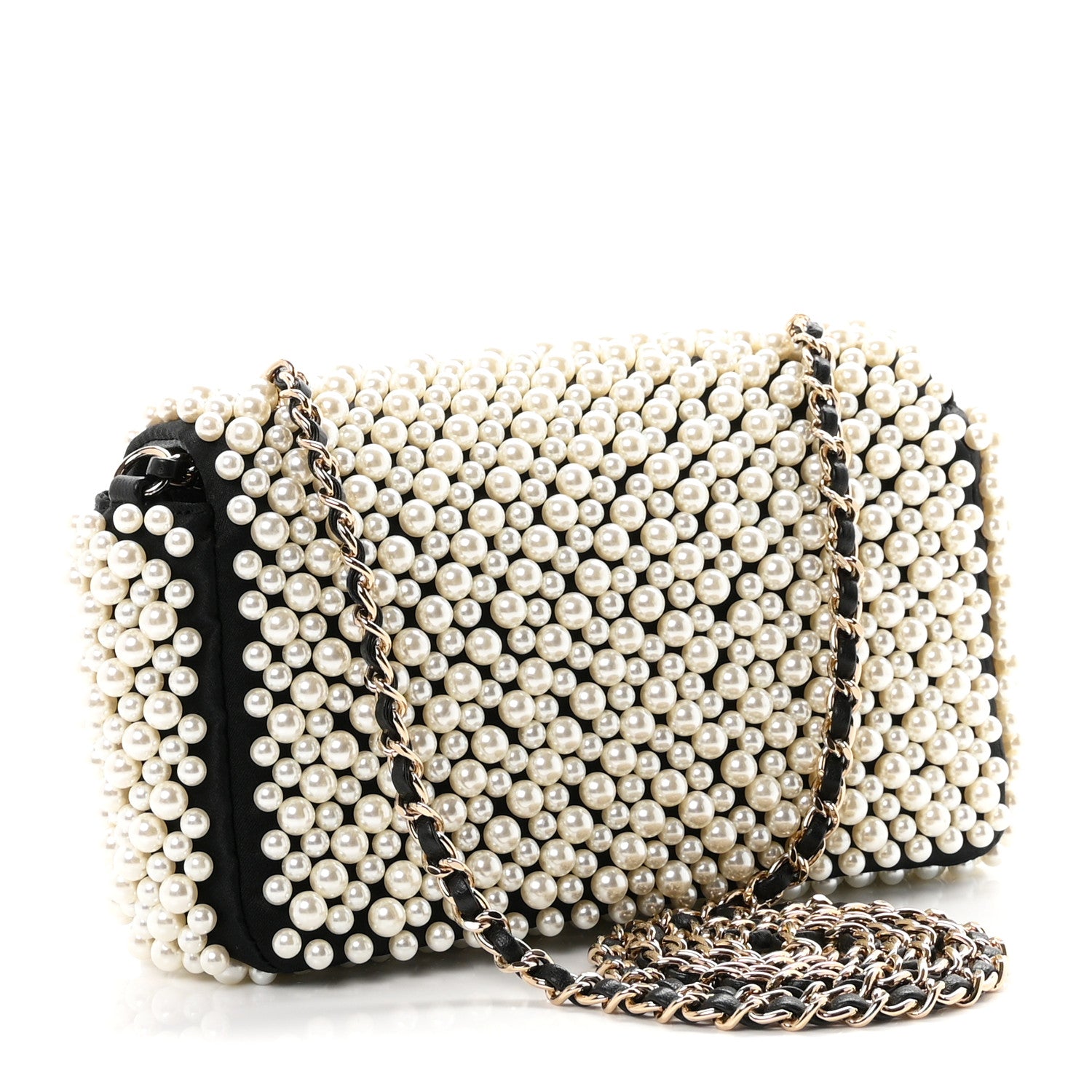 Satin Lambskin Pearl On Flap Black — view 3