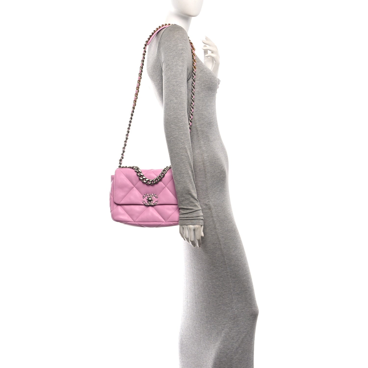 Lambskin Quilted Medium Chanel 19 Flap Lilac — view 2