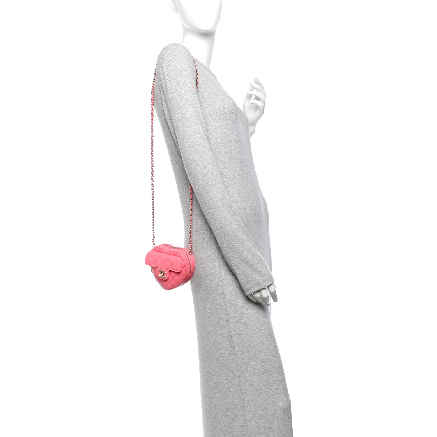 Lambskin Quilted CC In Love Heart Clutch With Chain Pink — view 2