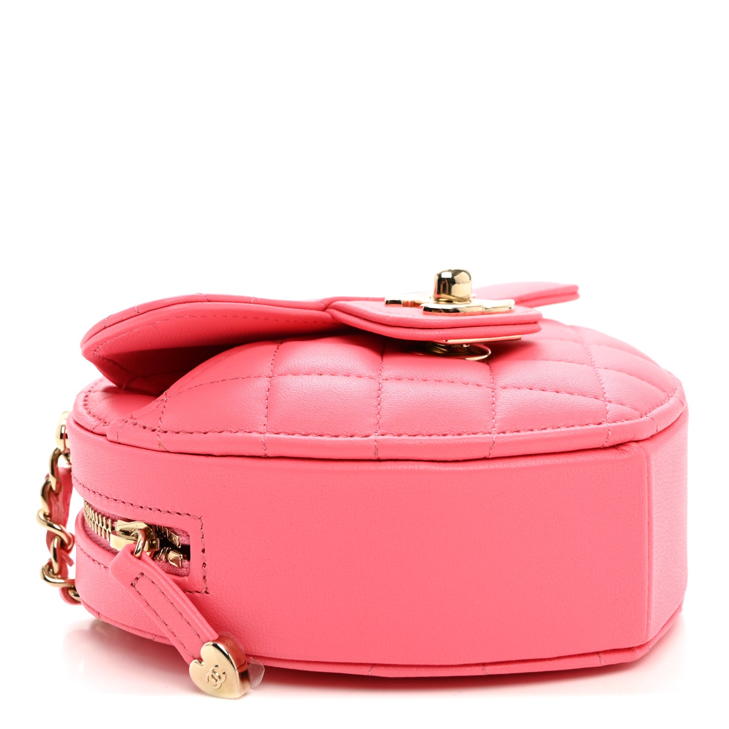 Lambskin Quilted CC In Love Heart Clutch With Chain Pink — view 4