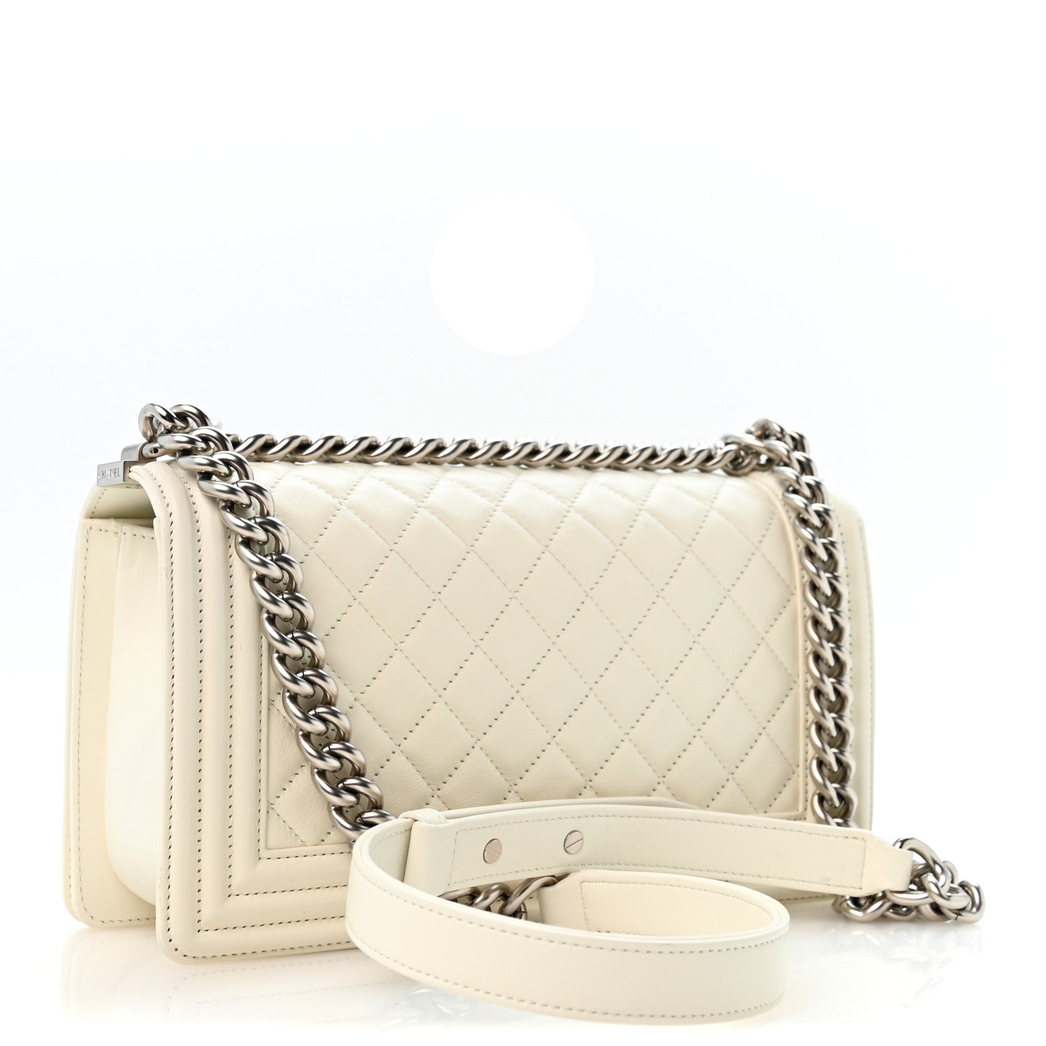 Lambskin Quilted Medium Boy Flap White — view 3