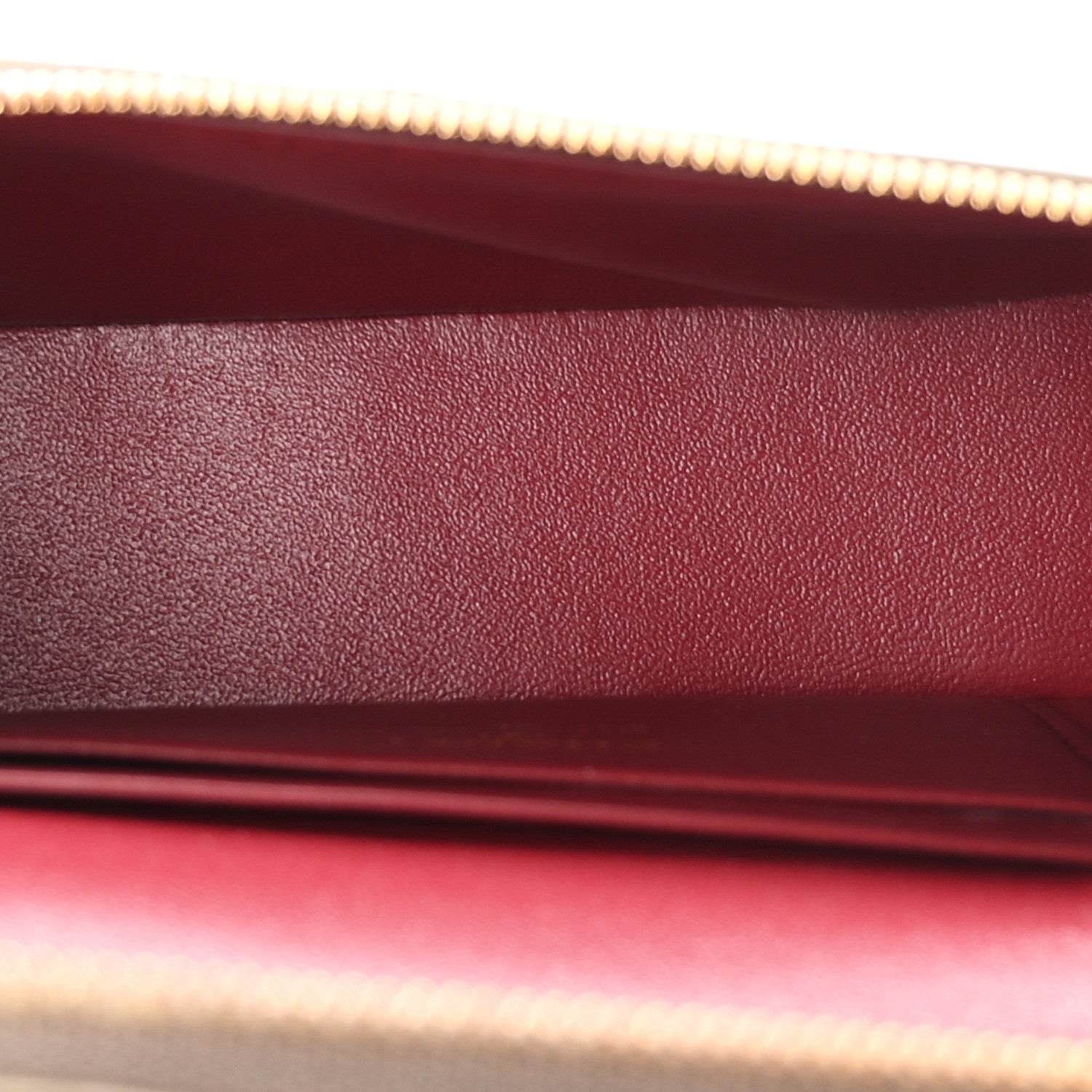 Calfskin Crocodile Embossed Top Handle Trapeze Small Vanity Case With Chain Dark Khaki — view 5
