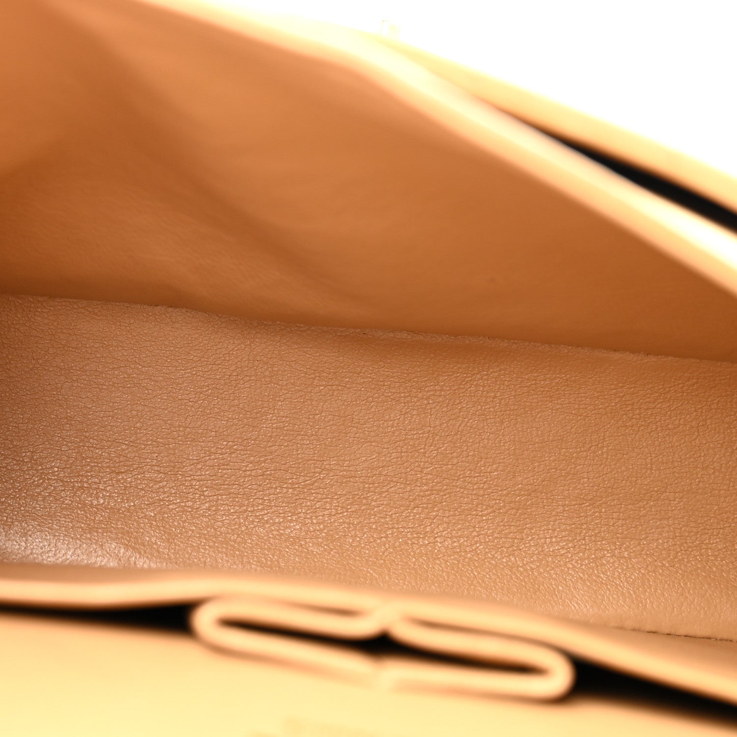 Lambskin Quilted Medium Double Flap Beige — view 5