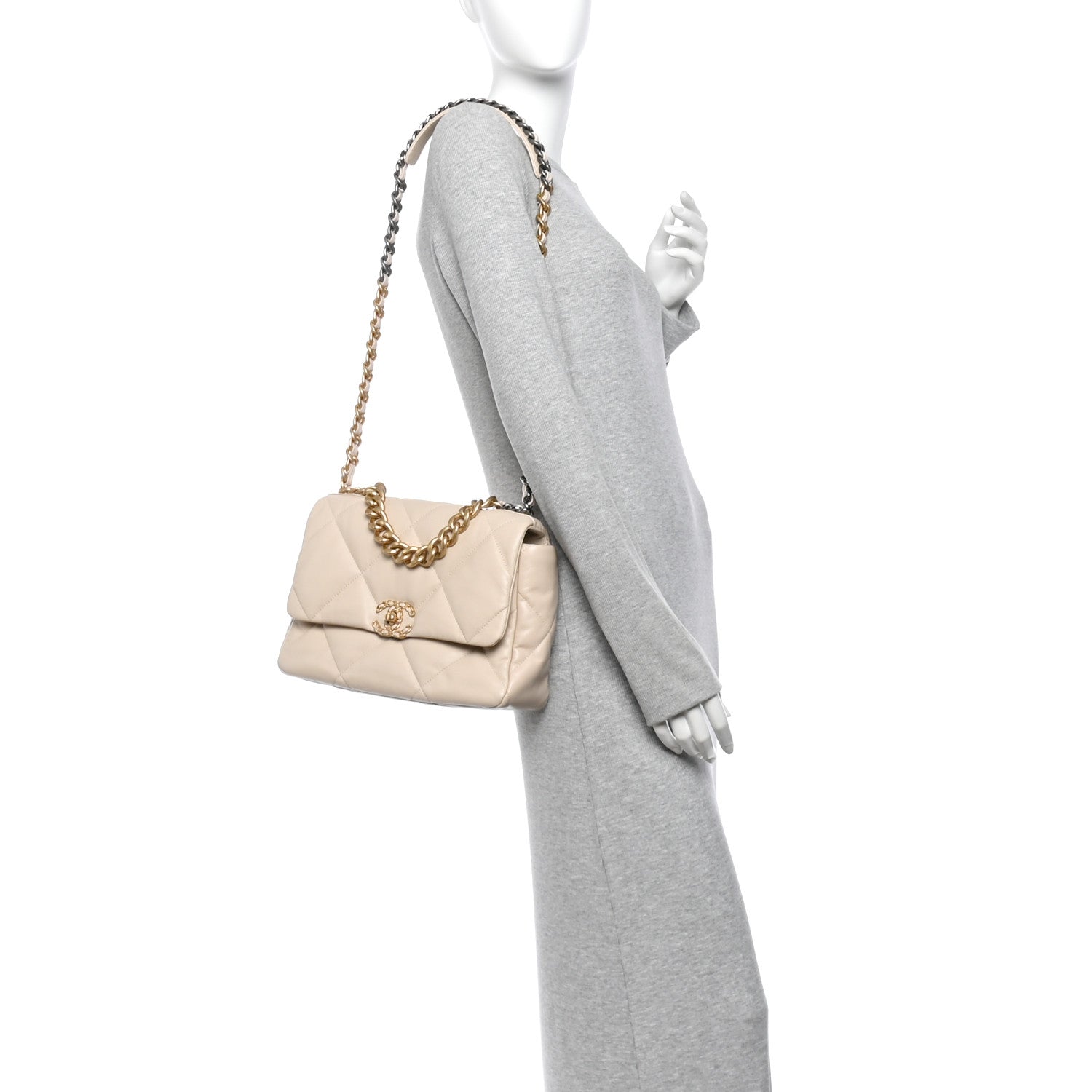 Goatskin Quilted Large Chanel 19 Flap Beige — view 2