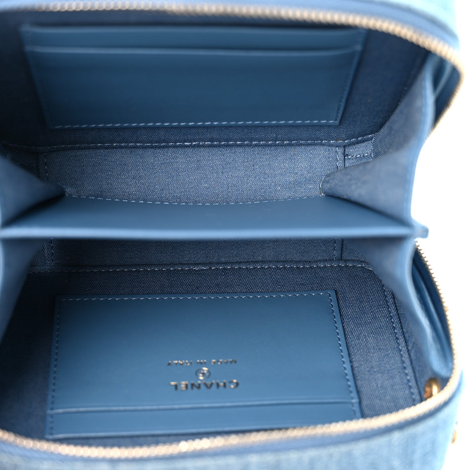 Denim Quilted CC Pearl Crush Camera Case Blue — view 5