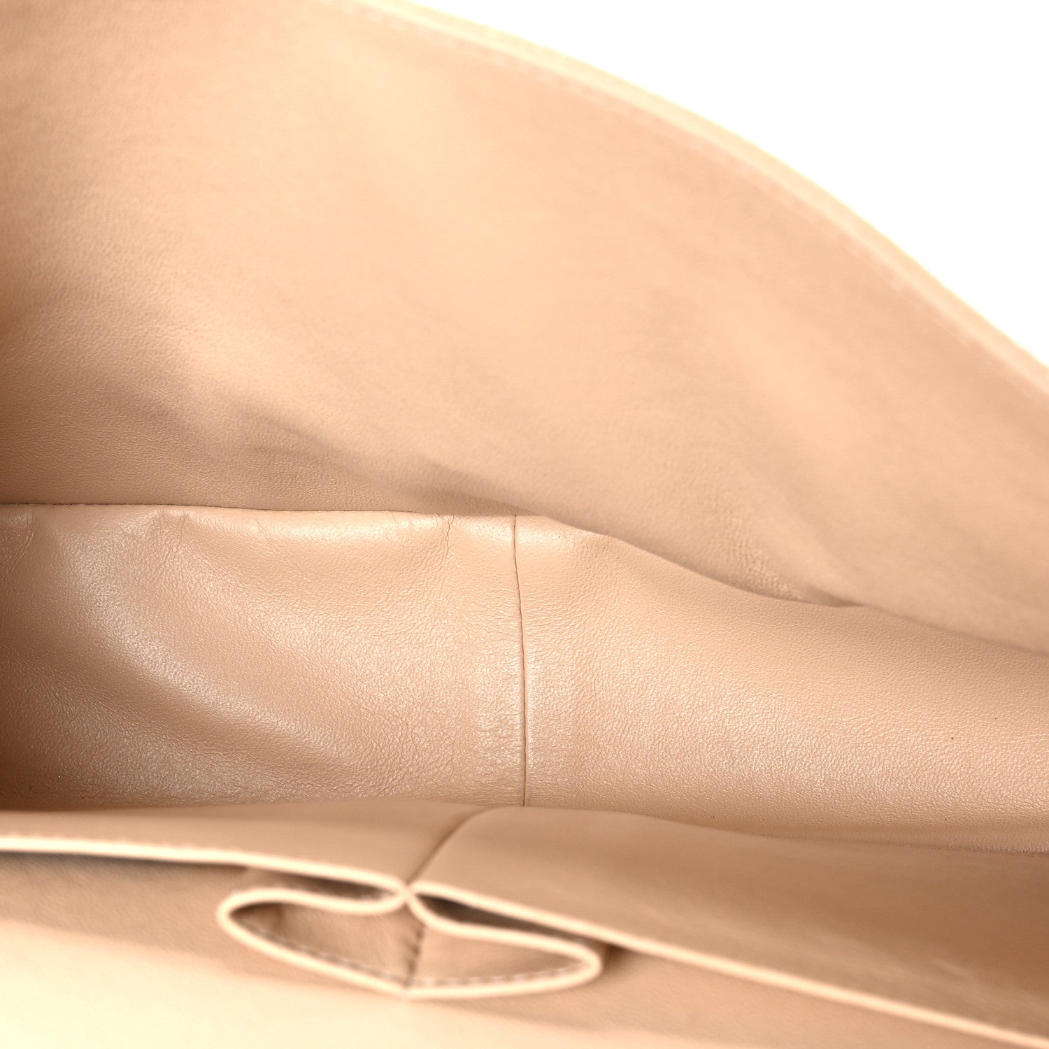 Caviar Quilted Jumbo Double Flap Beige Clair — view 5