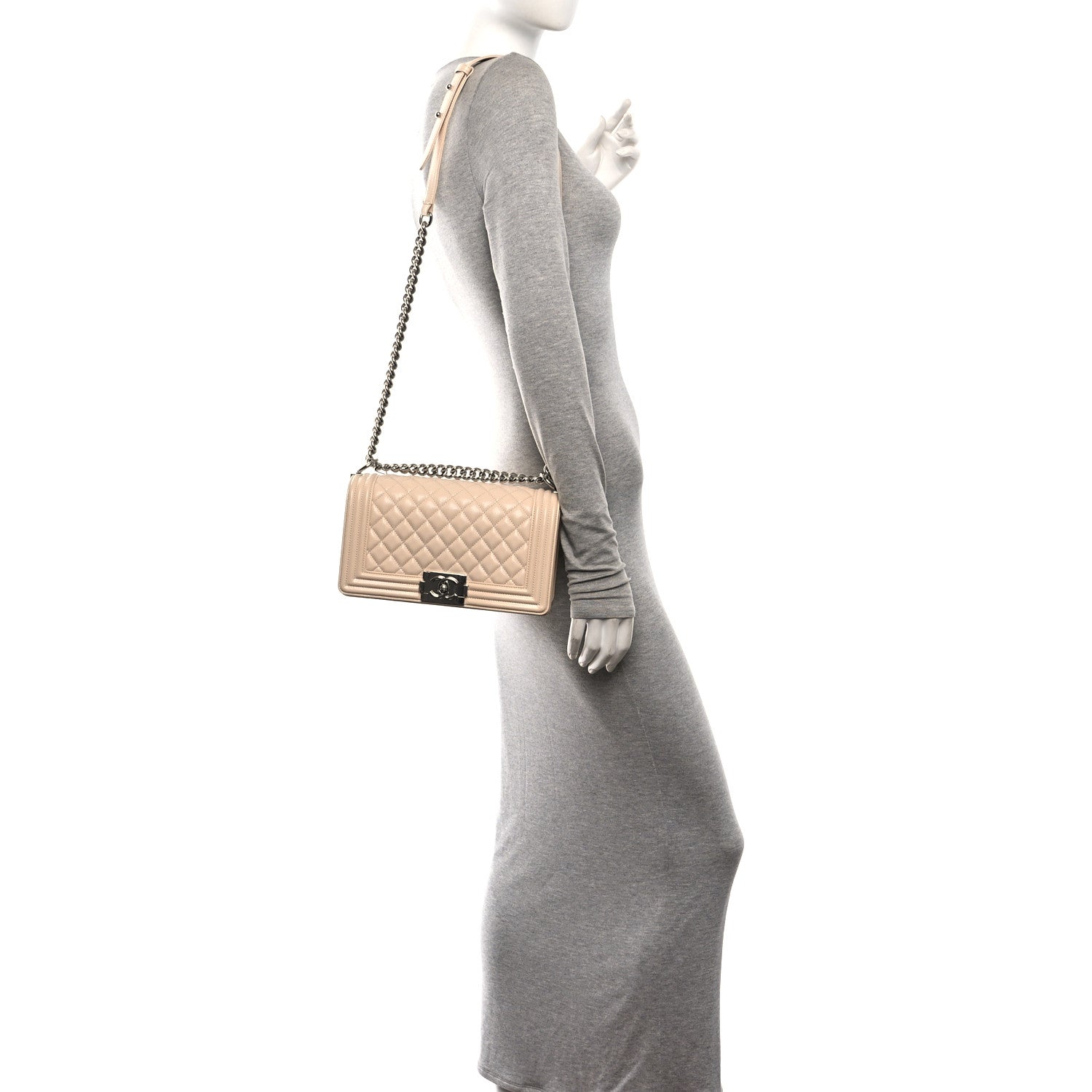 Caviar Quilted Medium Boy Flap Beige — view 2