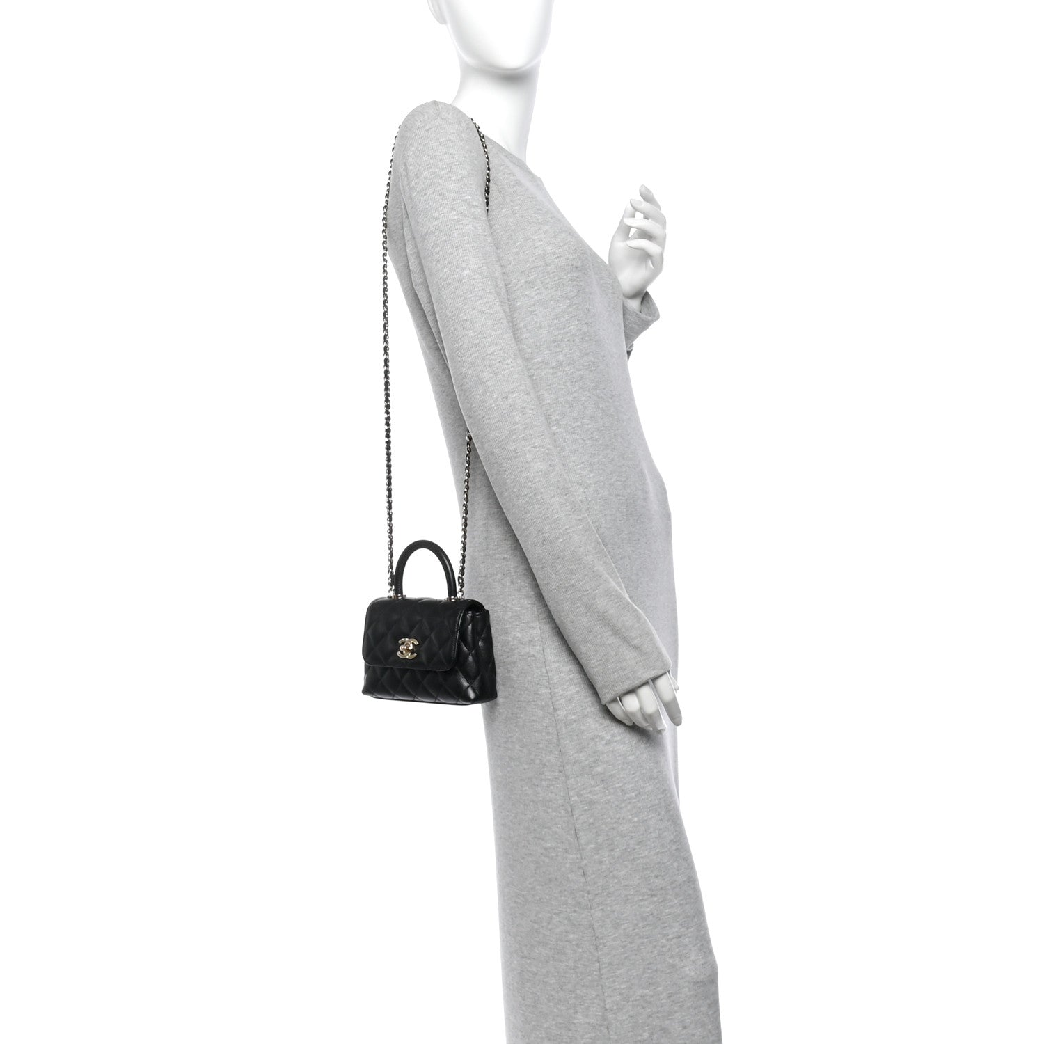 Caviar Quilted Coco Handle Clutch With Chain Black — view 2