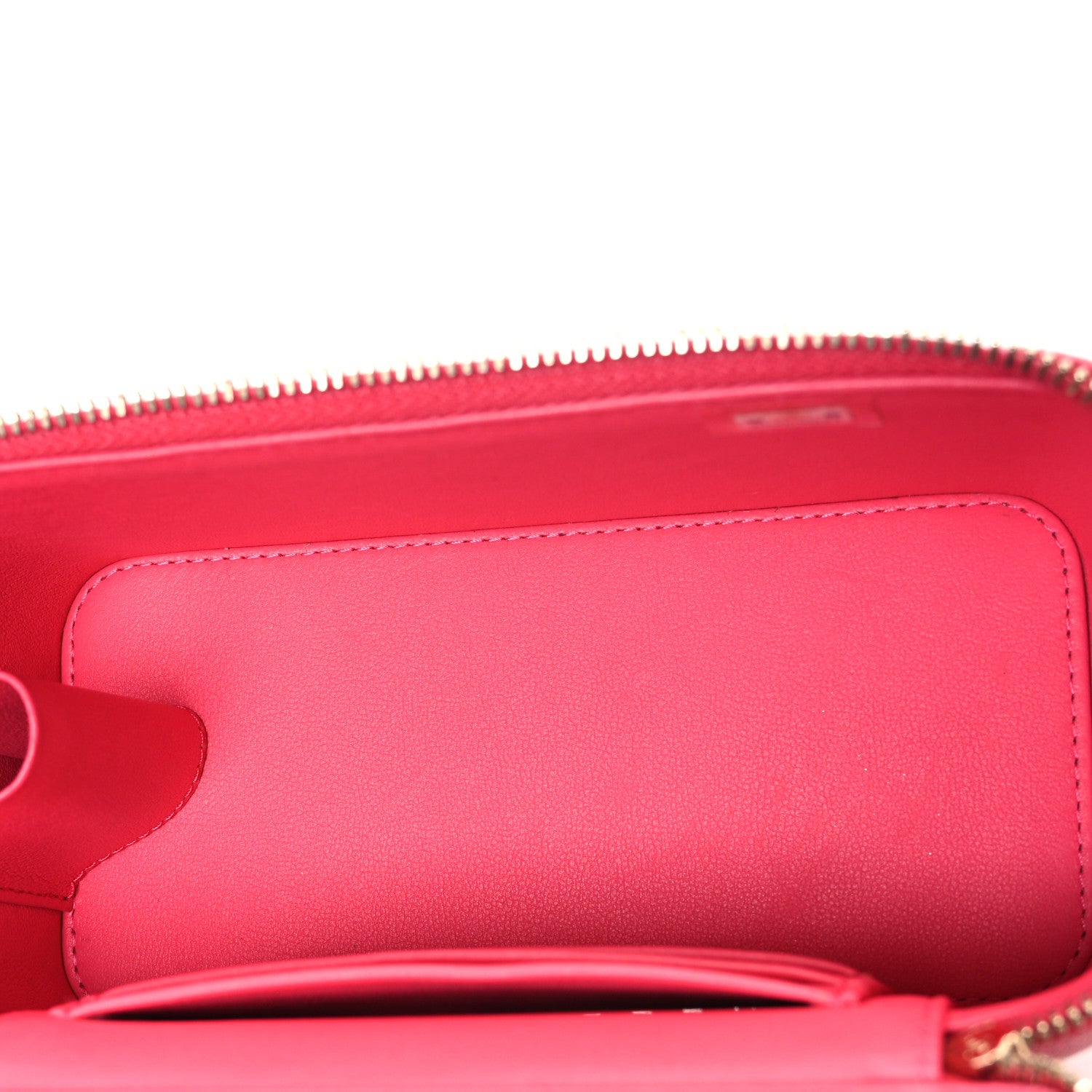 Caviar Quilted Sweetheart Vanity Case Pink — view 5