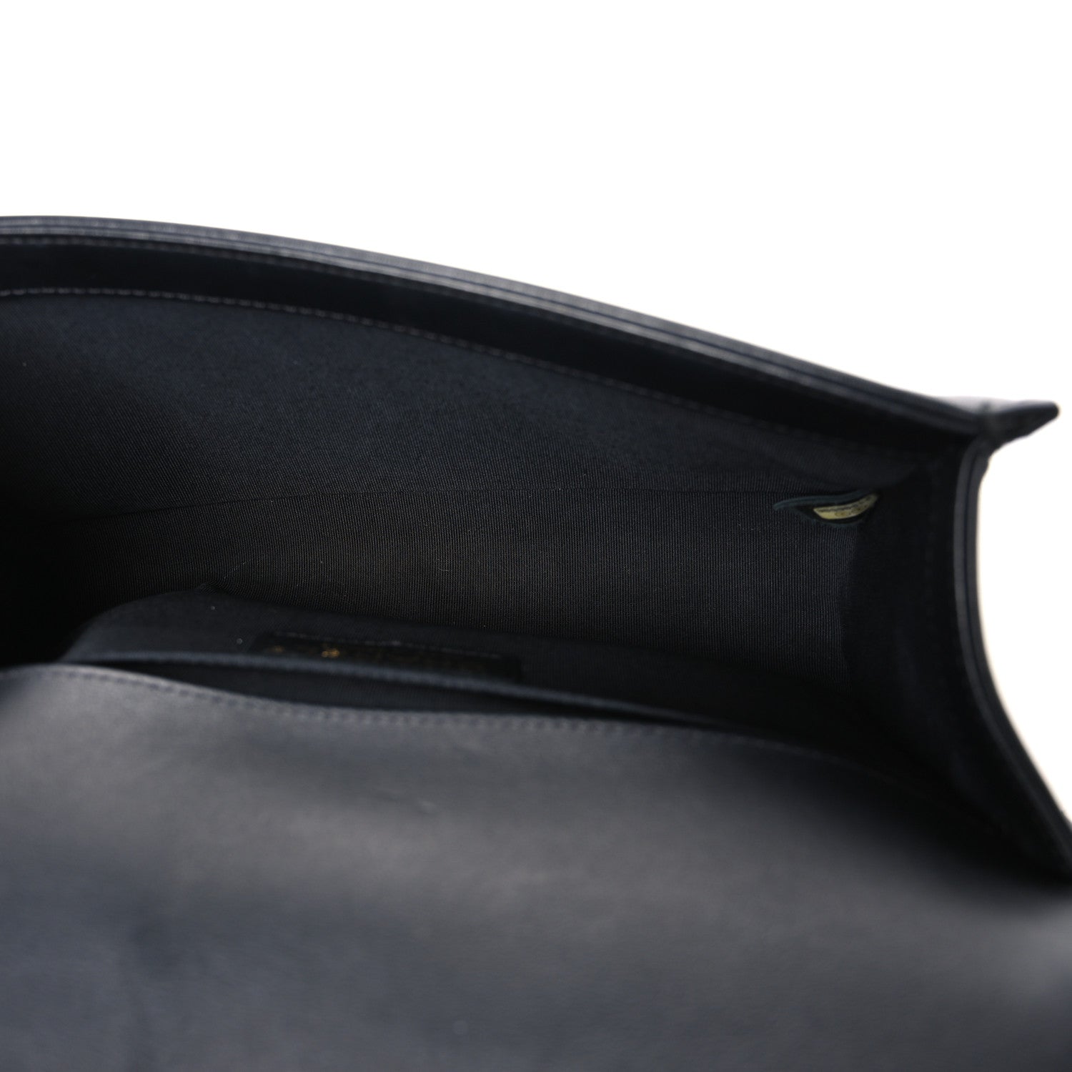 Lambskin Quilted Medium Boy Flap Black — view 5