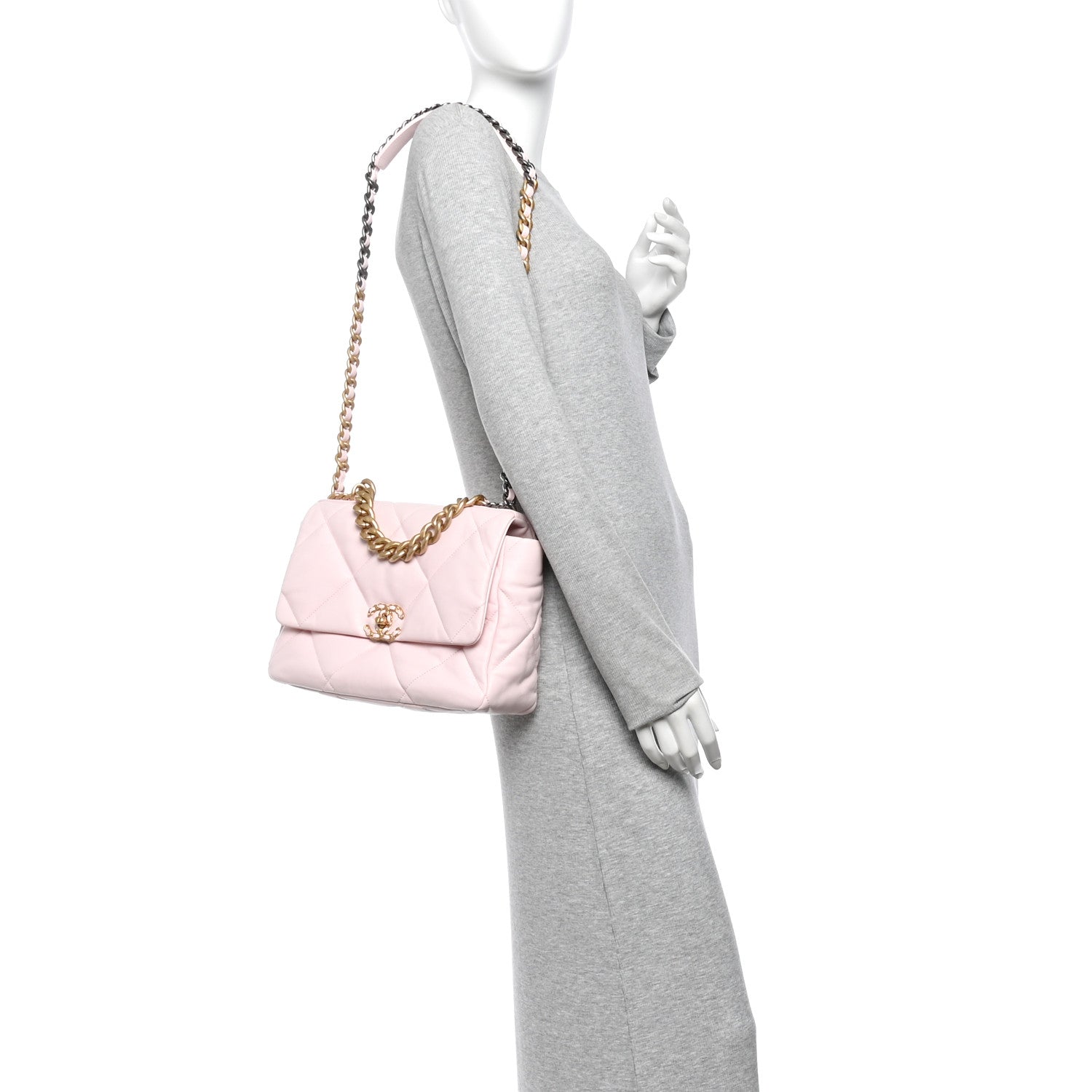 Lambskin Quilted Large Chanel 19 Flap Light Pink — view 2