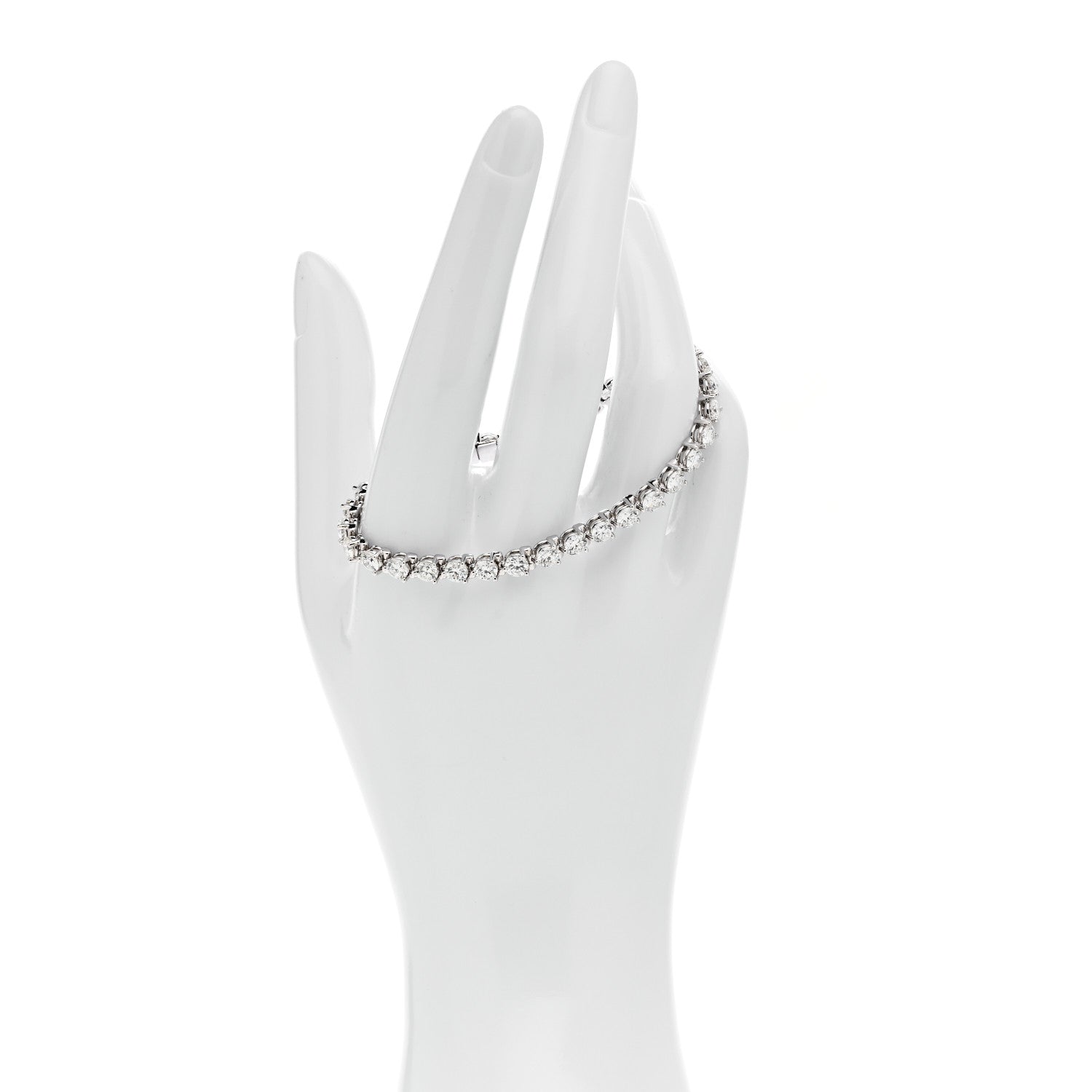 18K White Gold Diamond 7.86ctw Tennis Bracelet — view 2