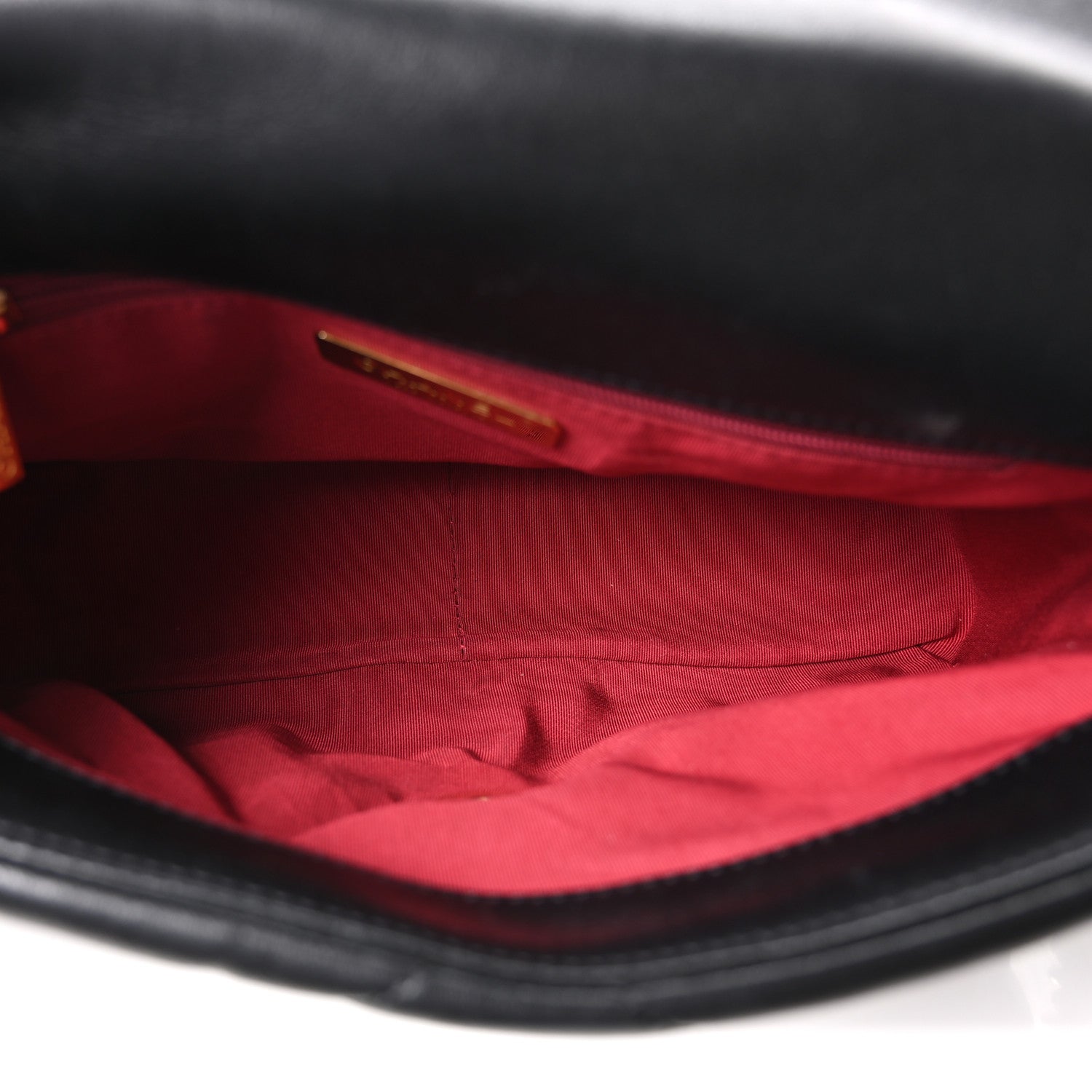 Lambskin Quilted Medium Chanel 19 Flap Black — view 5