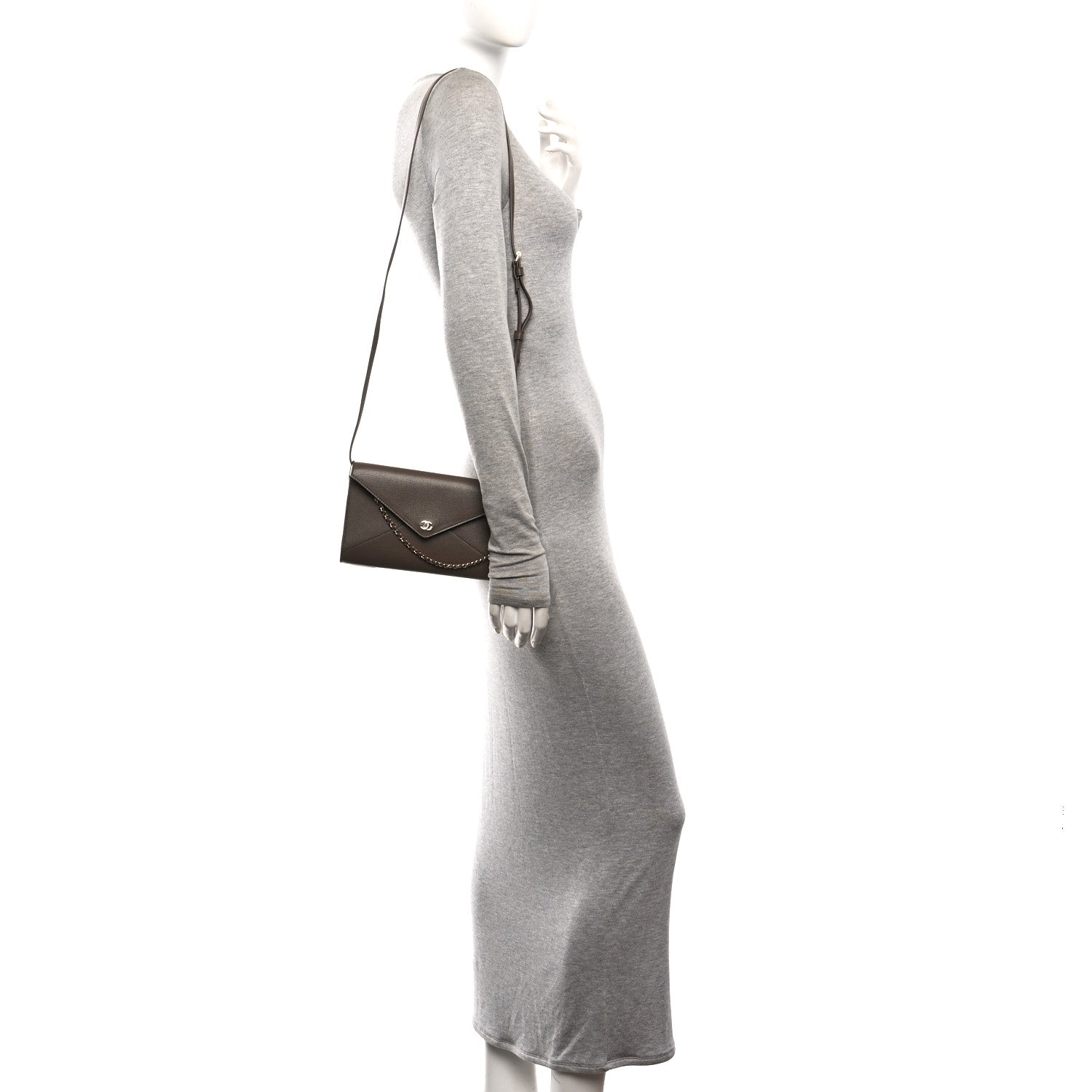 Grained Goatskin CC Express Clutch With Chain Light Brown — view 2