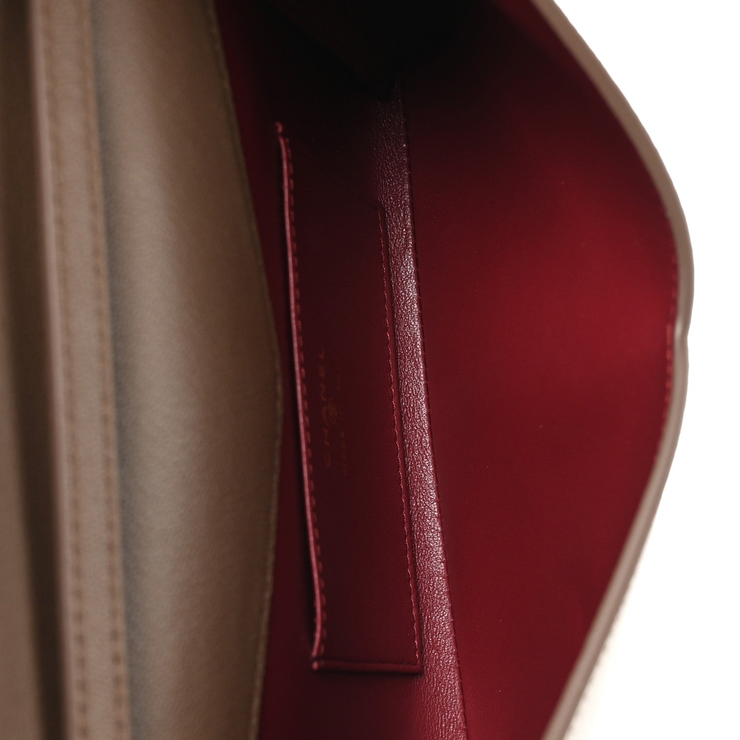 Grained Goatskin CC Express Clutch With Chain Light Brown — view 5