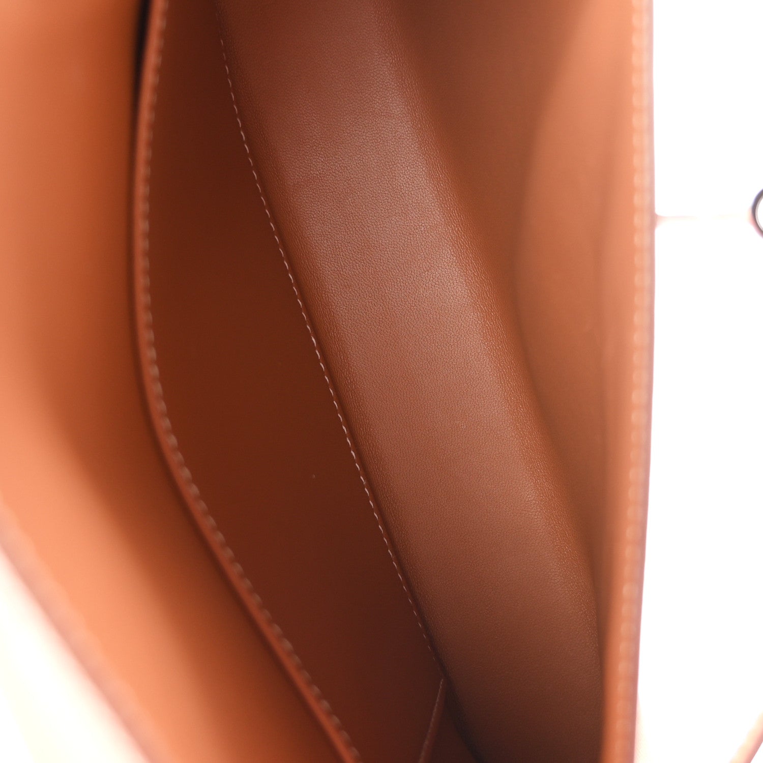 Madame Calfskin Kelly Elan Gold — view 5