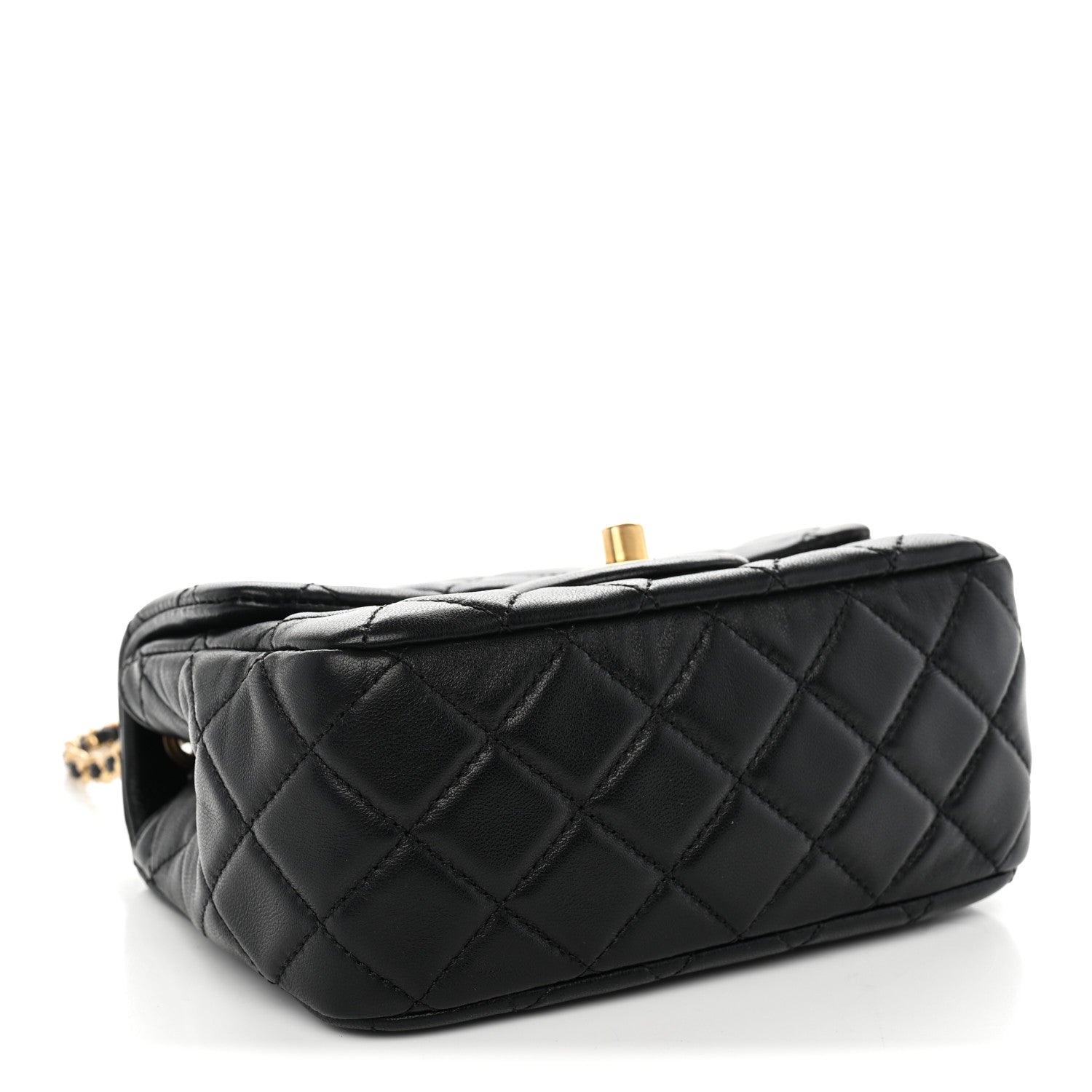 Lambskin Quilted Mini Pearl Crush Flap Black — view 4