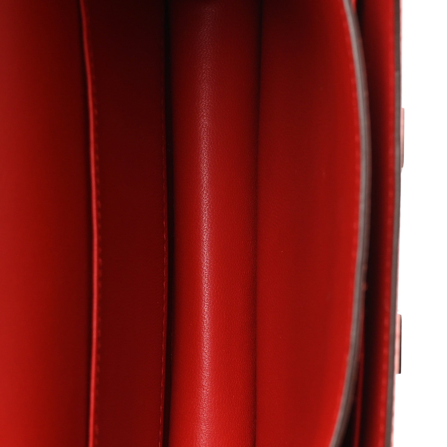 Epsom Enamel Constance 18 Rouge de Coeur Mauve Sylvestre — view 4