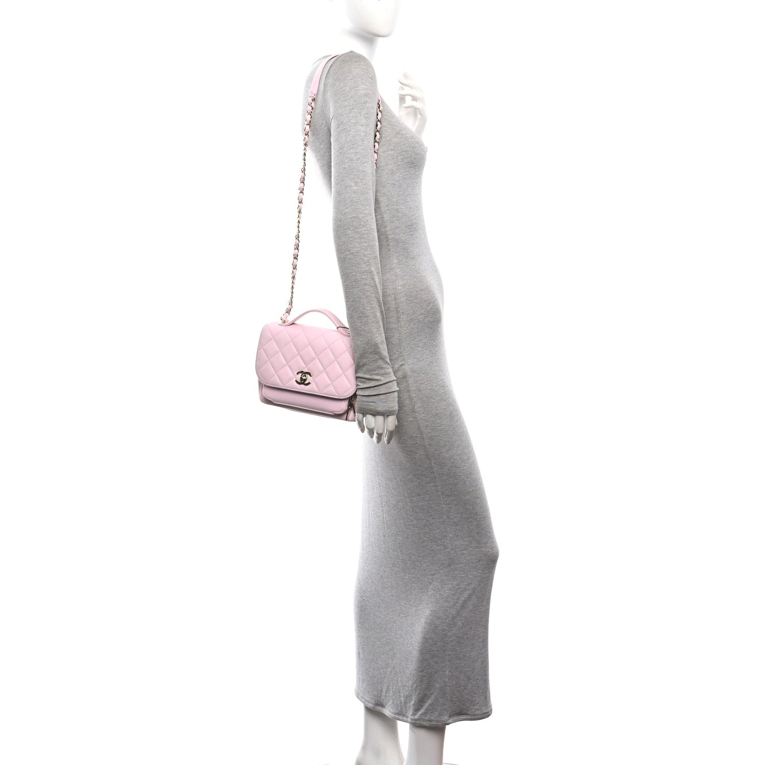 Caviar Quilted Medium Business Affinity Flap Light Pink — view 2